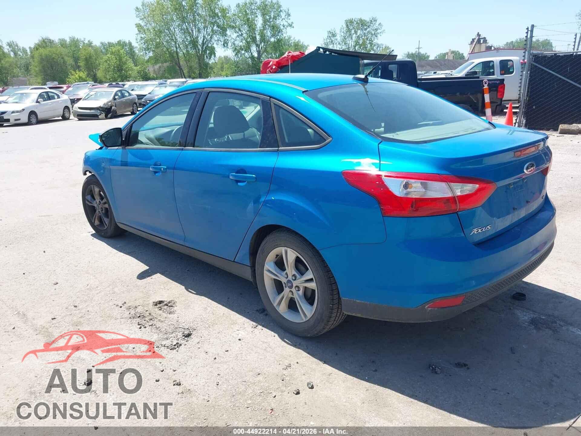 FORD FOCUS 2014 - 1FADP3F27EL432944