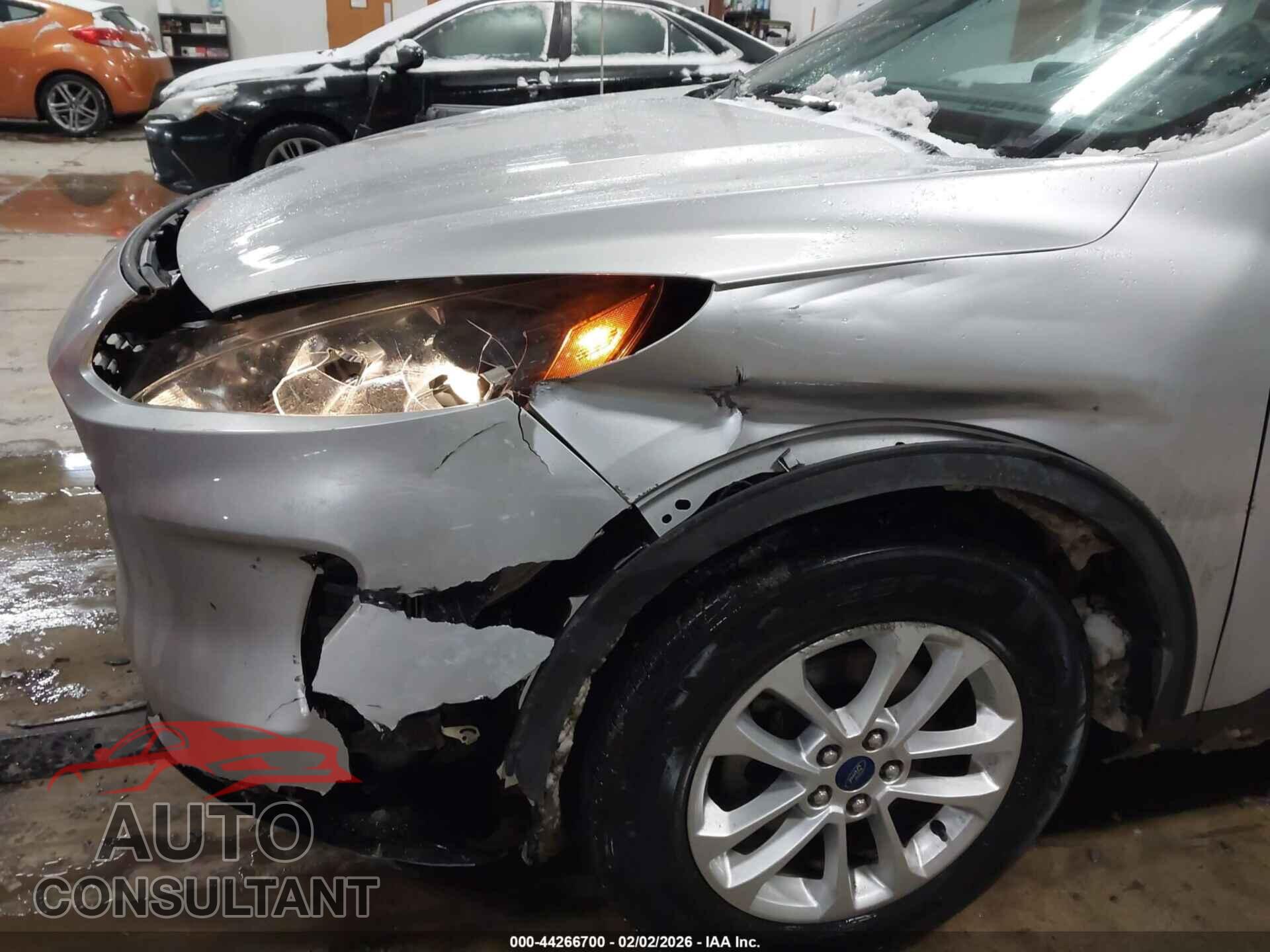 FORD ESCAPE 2020 - 1FMCU9G69LUA26511