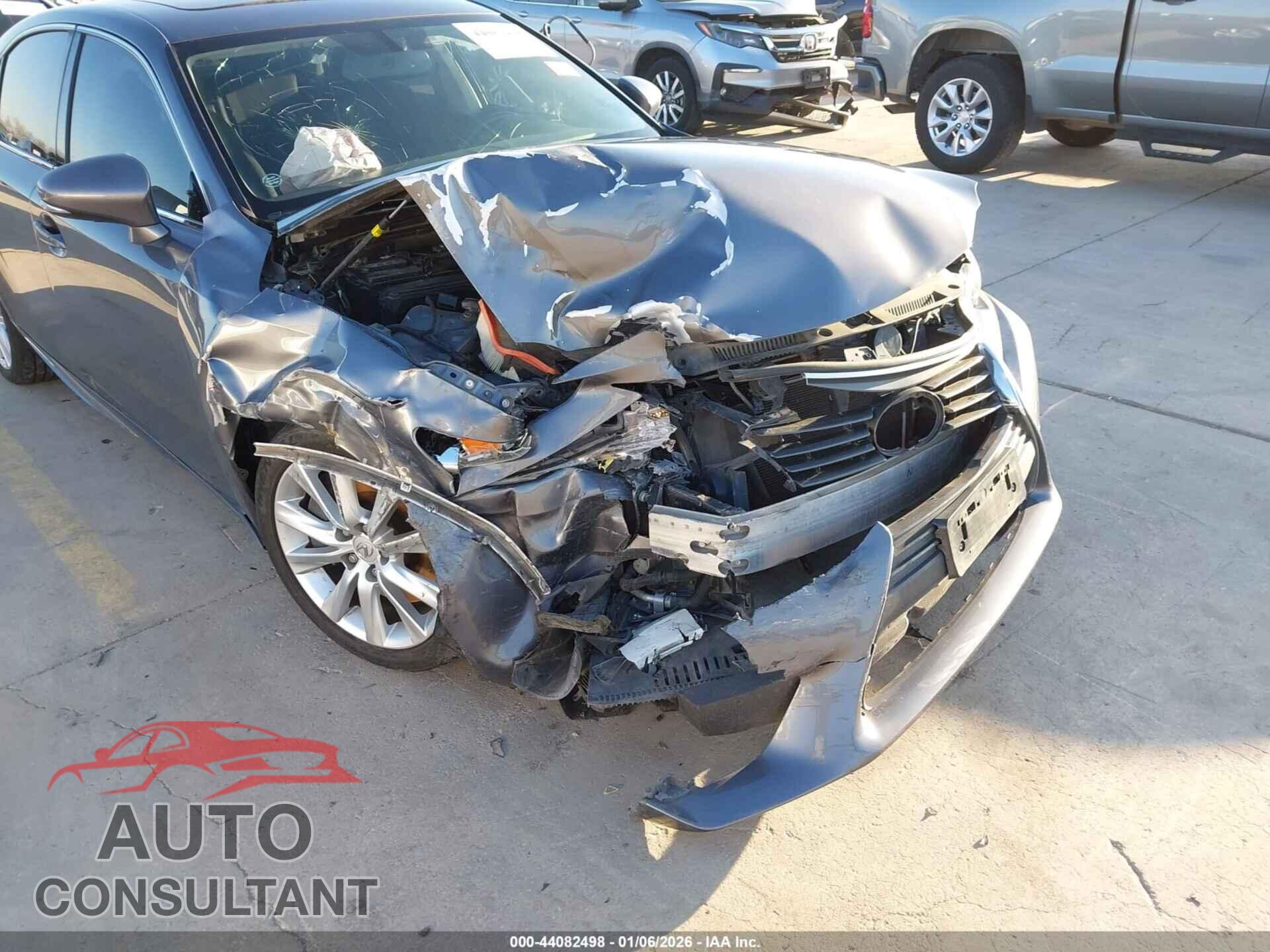 LEXUS IS 200T 2016 - JTHBA1D23G5013263