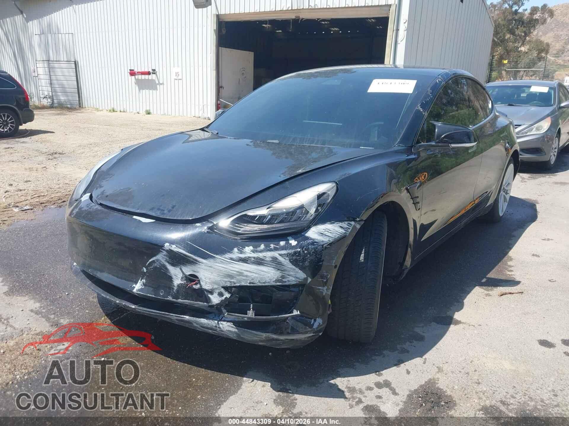 TESLA MODEL 3 2019 - 5YJ3E1EA1KF434776