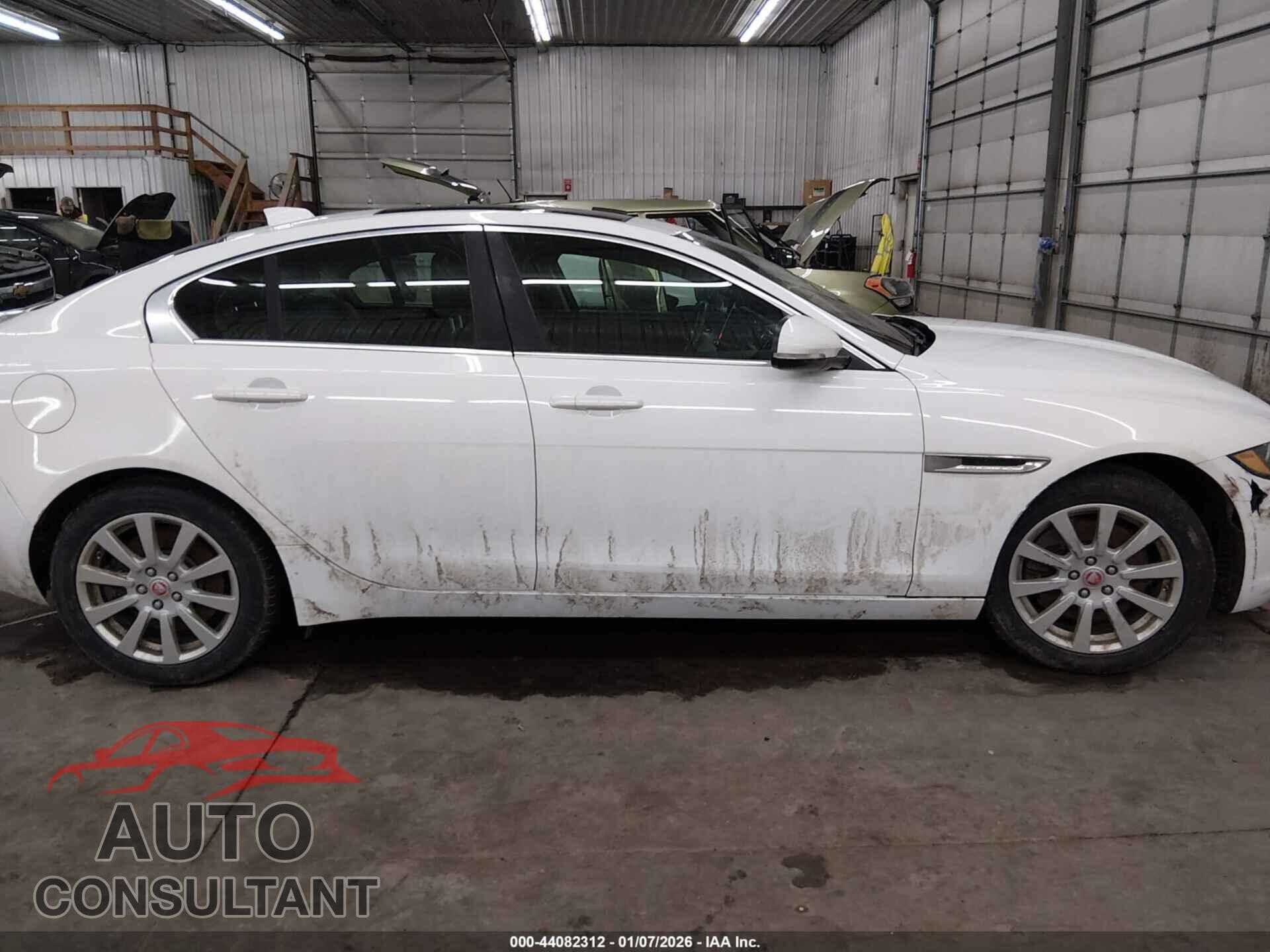 JAGUAR XE 2019 - SAJAS4FX3KCP51106