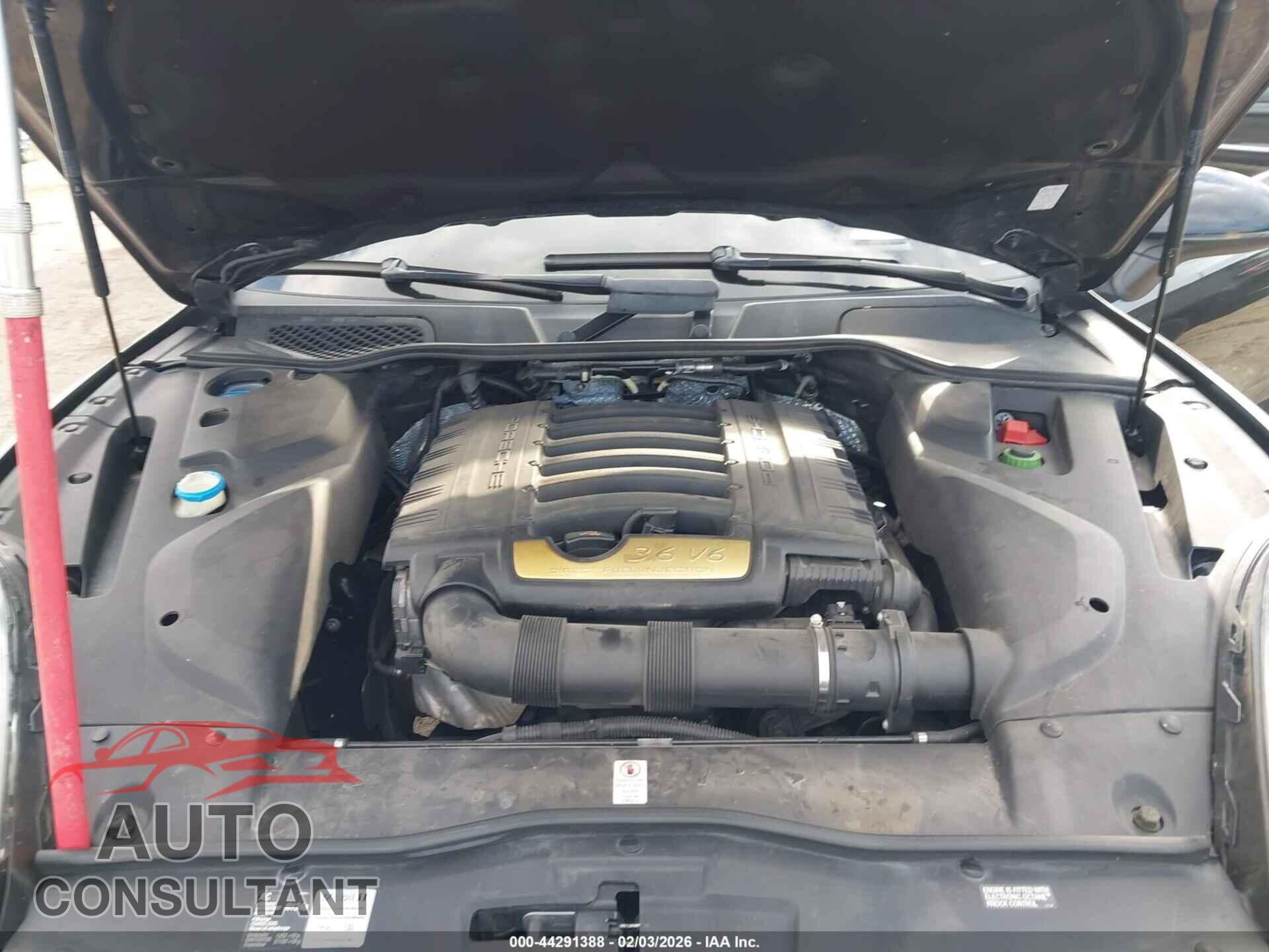 PORSCHE CAYENNE 2016 - WP1AA2A29GLA05654