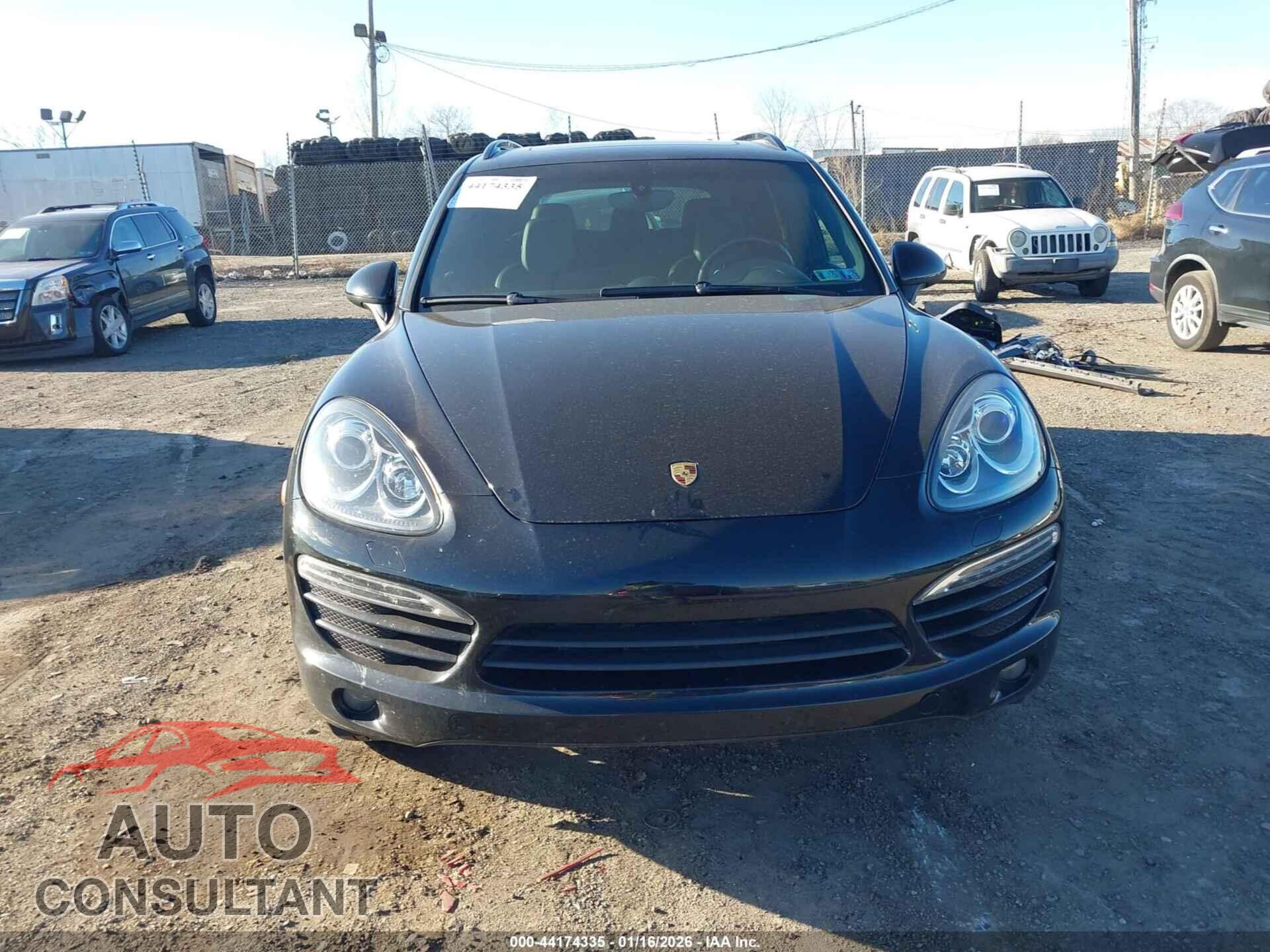 PORSCHE CAYENNE 2012 - WP1AA2A28CLA07308