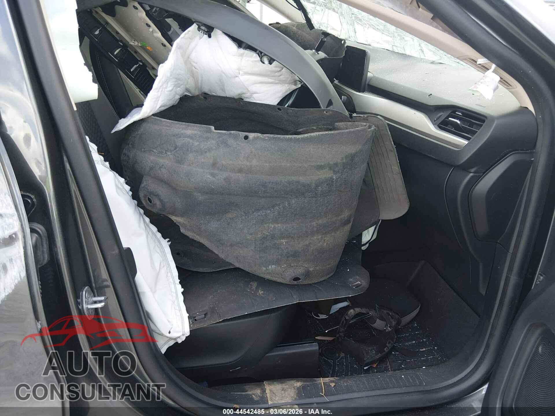 FORD ESCAPE 2020 - 1FMCU9G68LUA59841