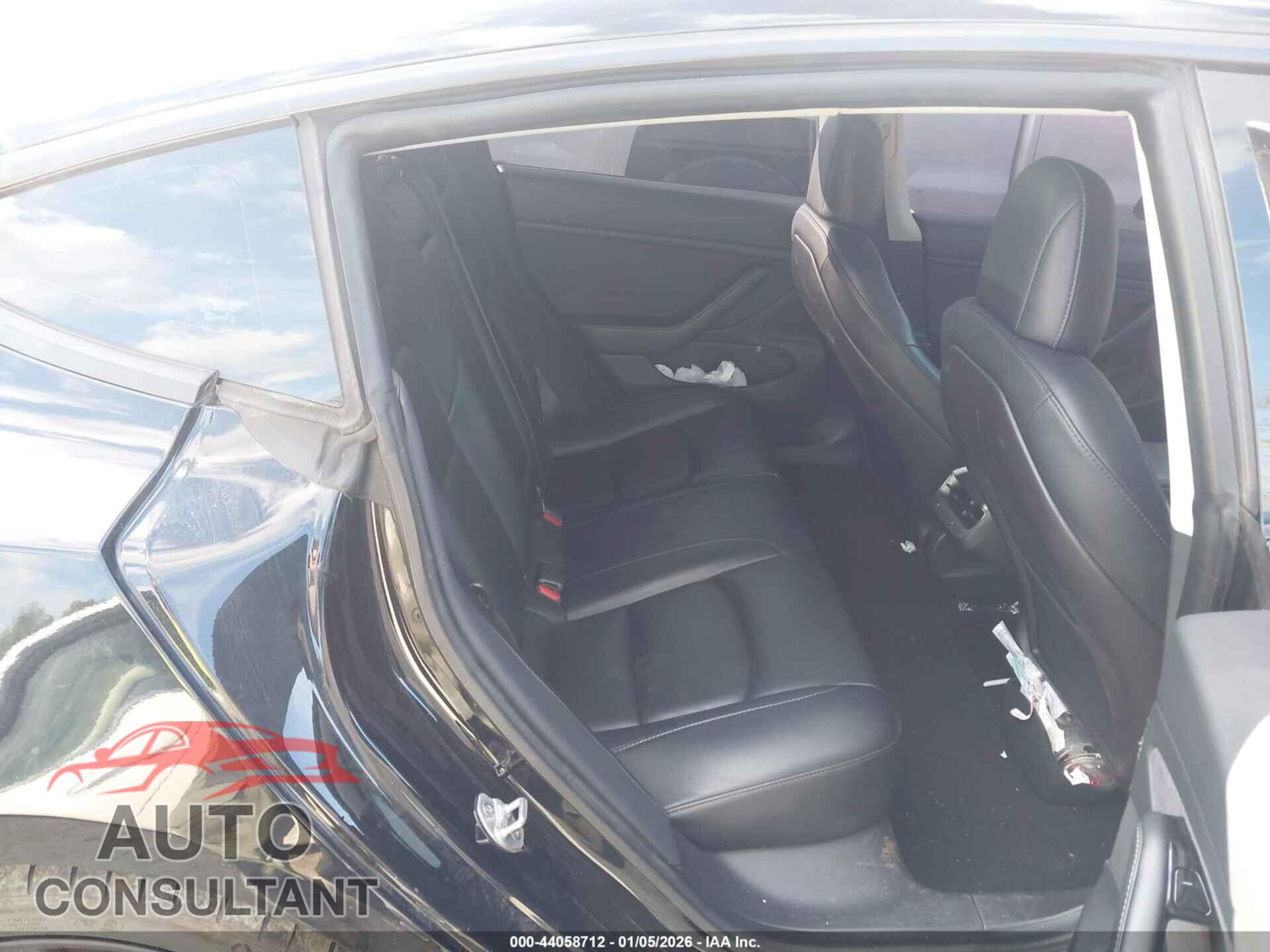 TESLA MODEL 3 2020 - 5YJ3E1EC8LF623590