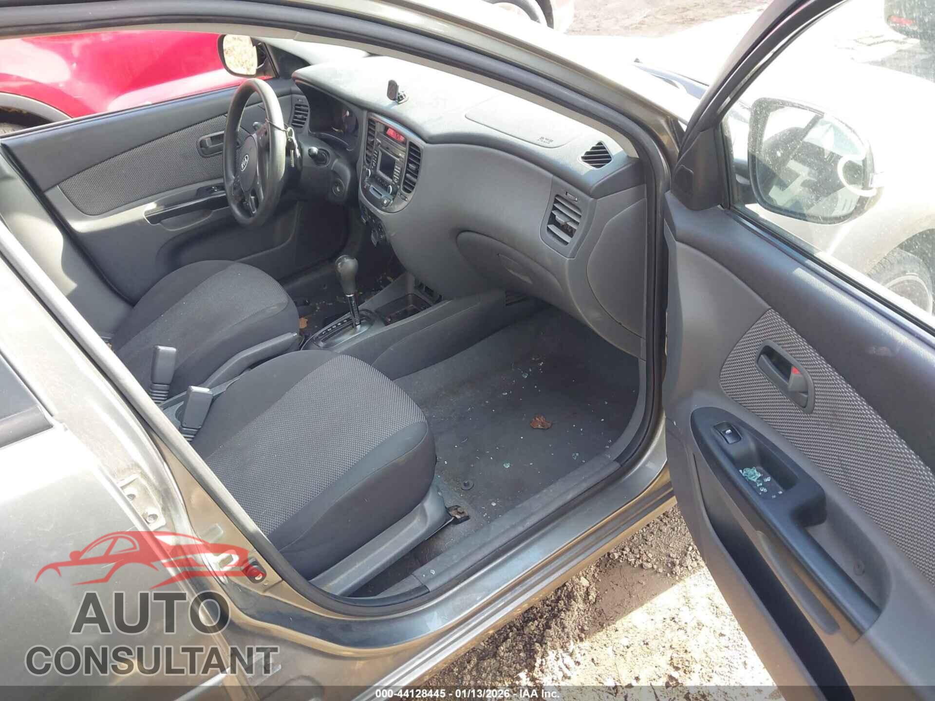 KIA RIO 2011 - KNADH4A39B6925447