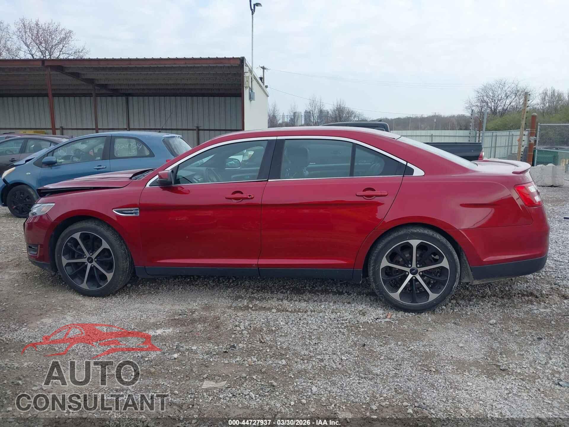 FORD TAURUS 2016 - 1FAHP2E88GG124730