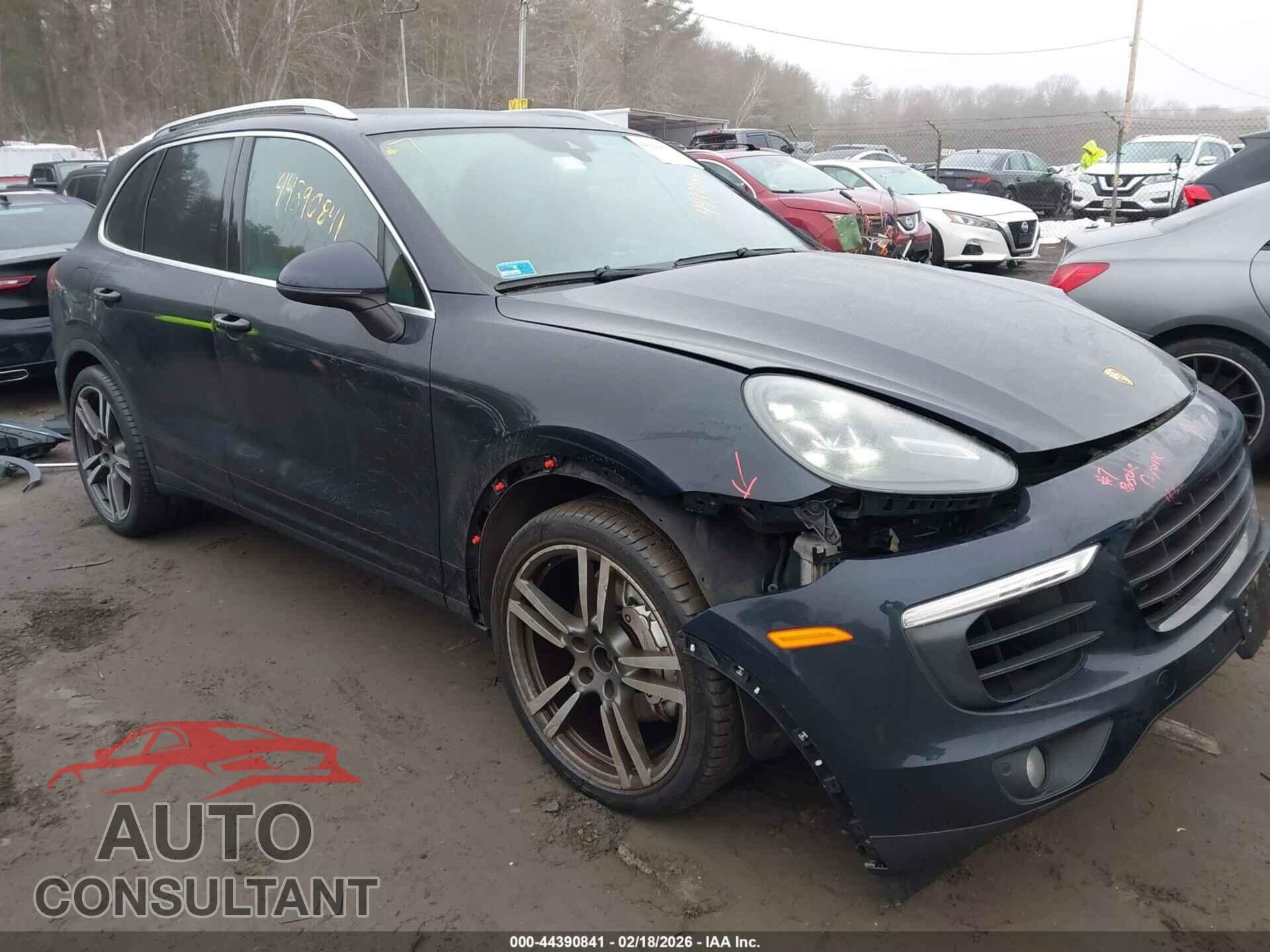 PORSCHE CAYENNE 2017 - WP1AB2A22HLA51650