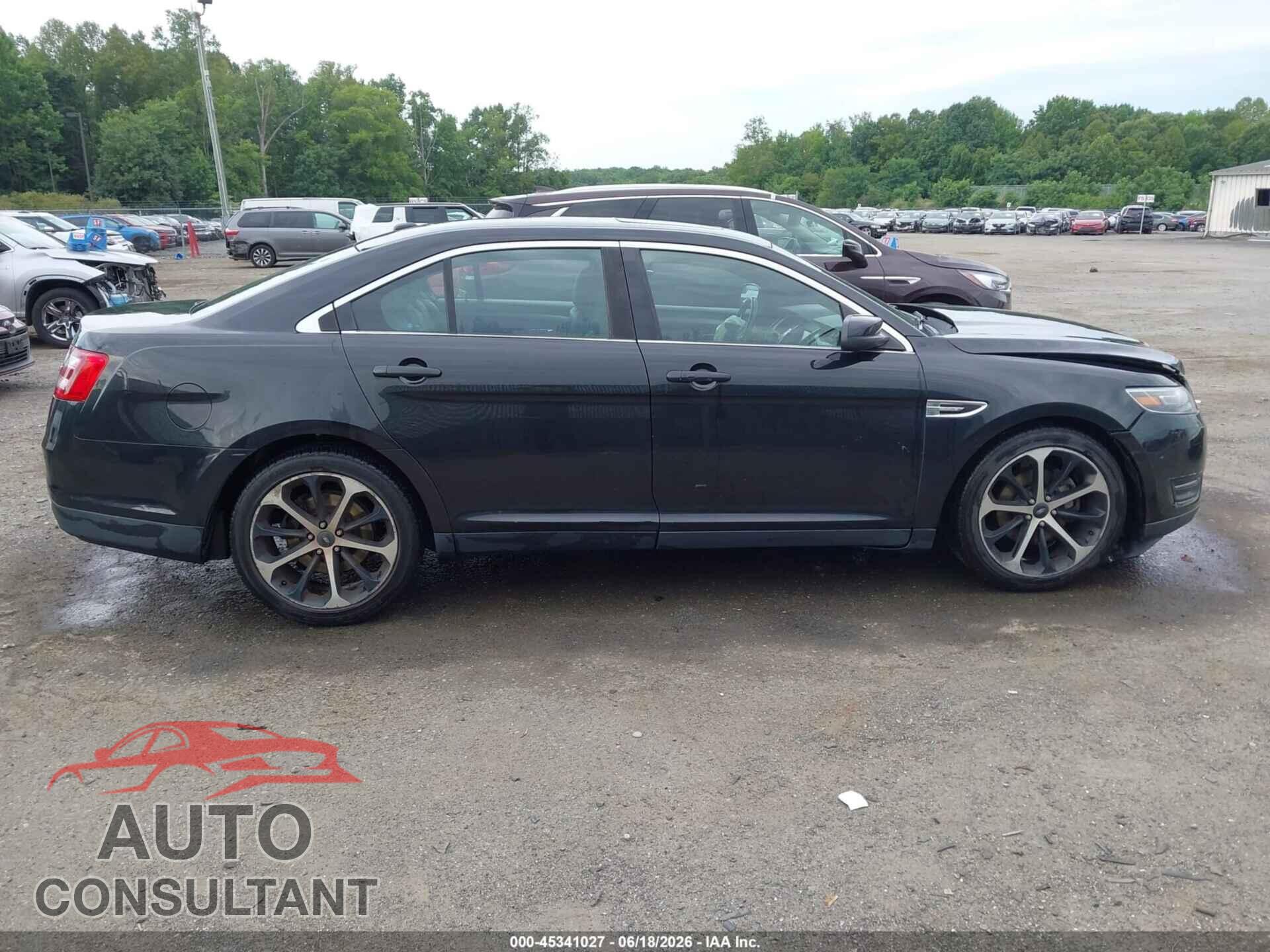 FORD TAURUS 2015 - 1FAHP2E88FG176938