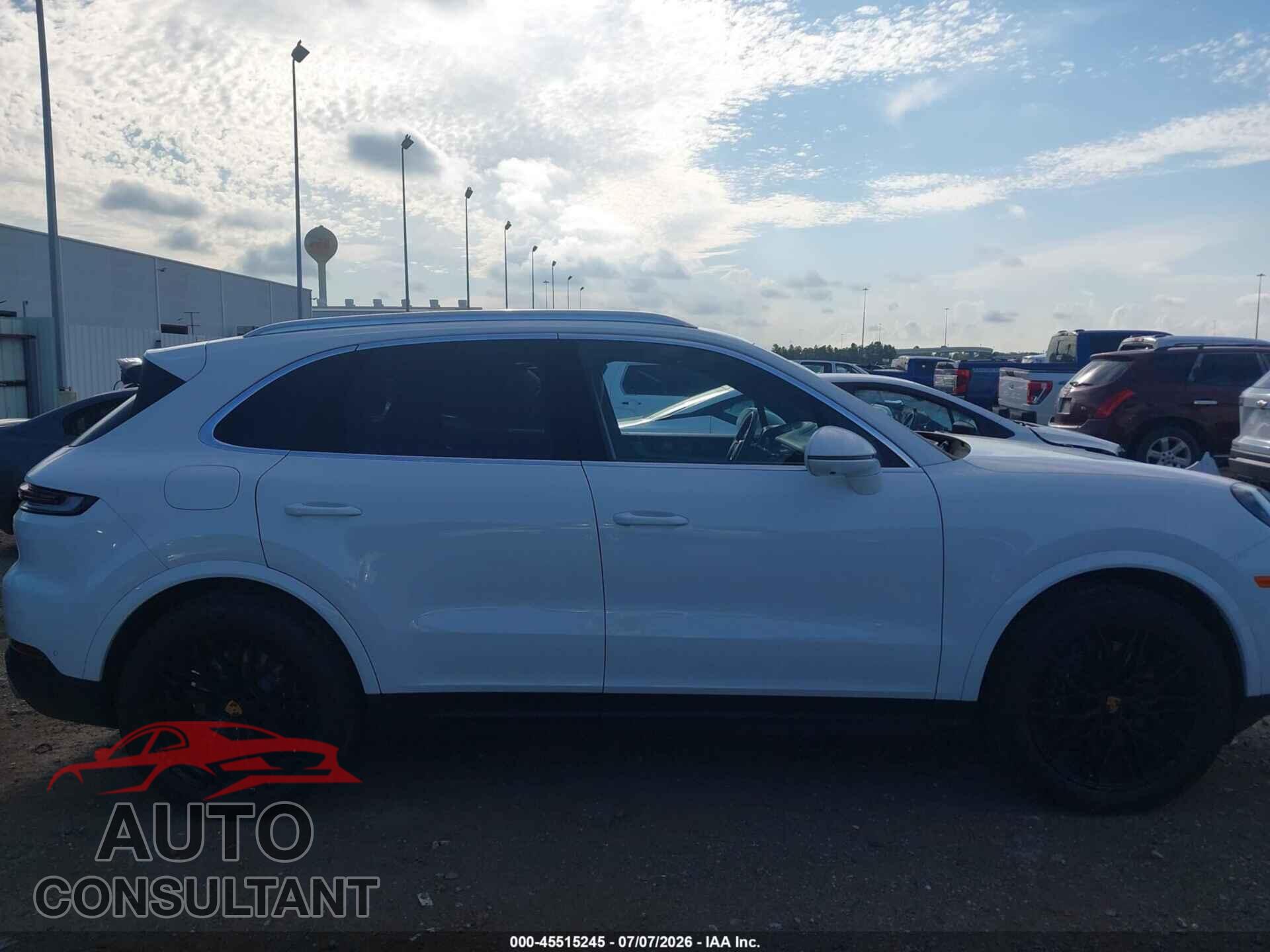 PORSCHE CAYENNE 2024 - WP1AA2AY1RDA13958
