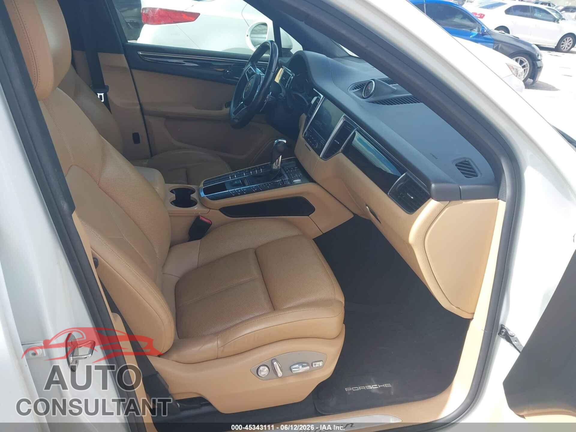 PORSCHE MACAN 2017 - WP1AA2A58HLB00573