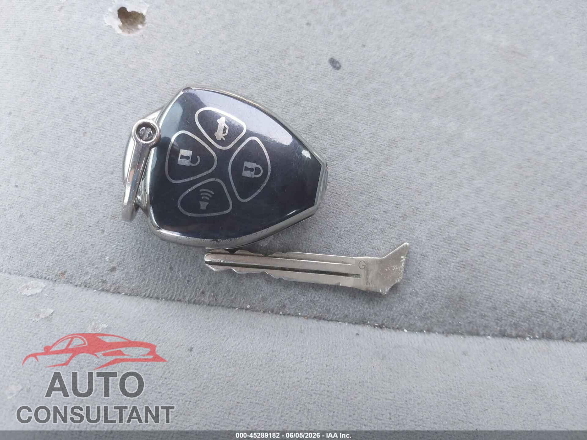 TOYOTA COROLLA 2013 - 2T1BU4EEXDC078189