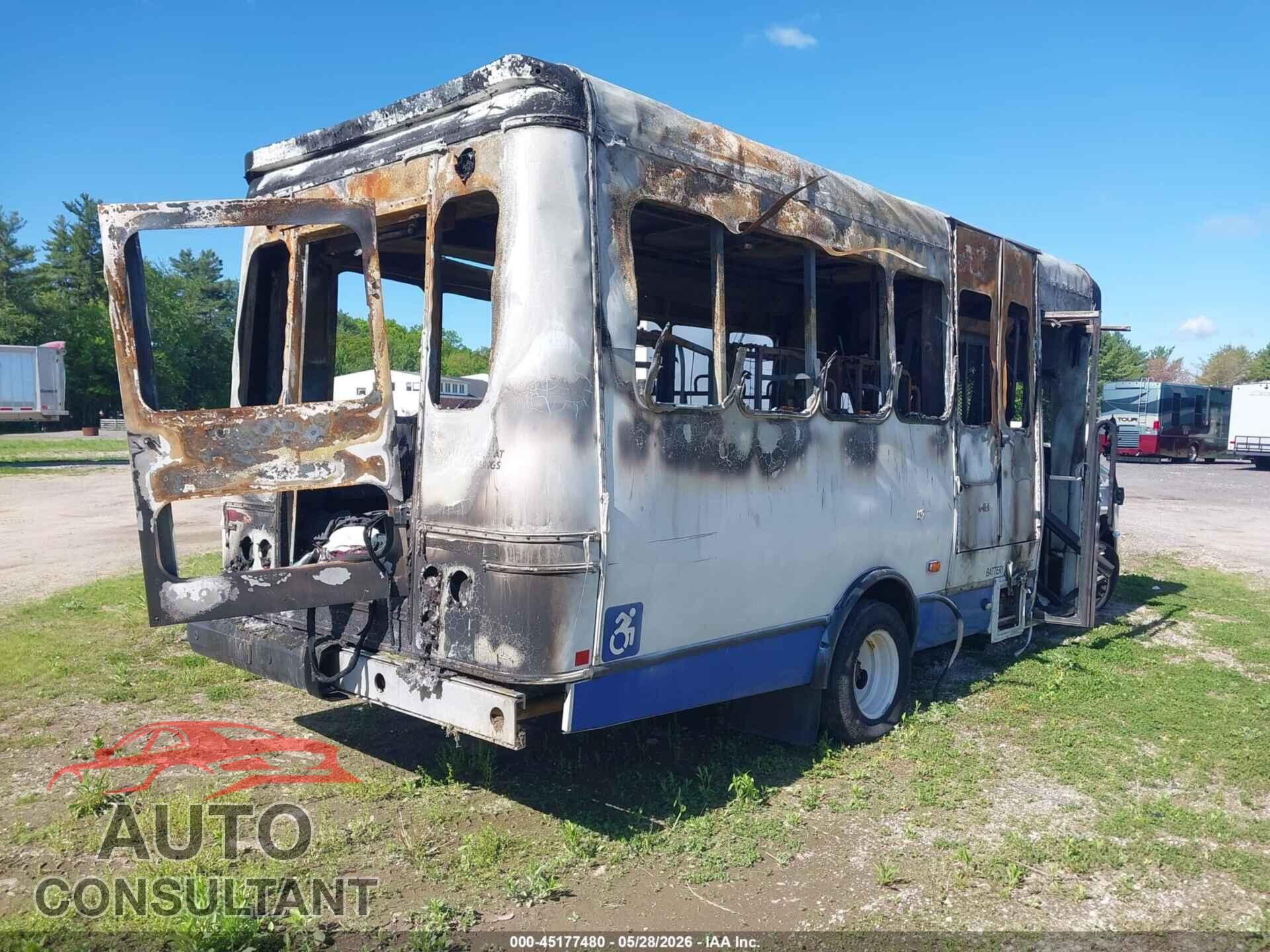 FORD E-450 CUTAWAY 2017 - 1FDFE4FS0HDC33498