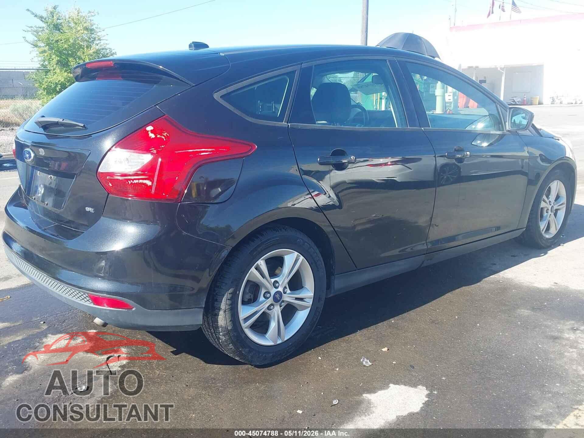 FORD FOCUS 2012 - 1FAHP3K24CL410565