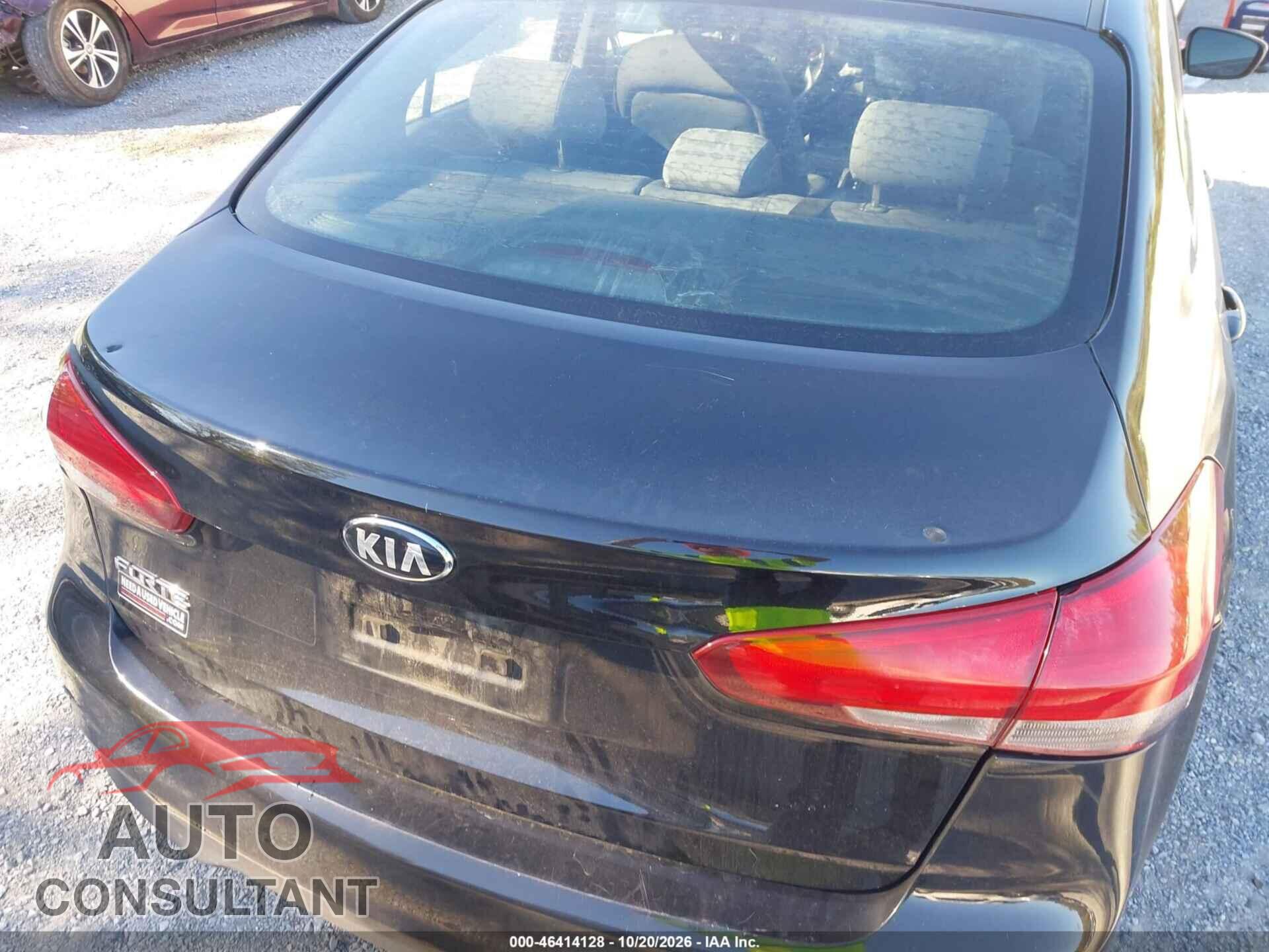 KIA FORTE 2017 - 3KPFK4A74HE050877