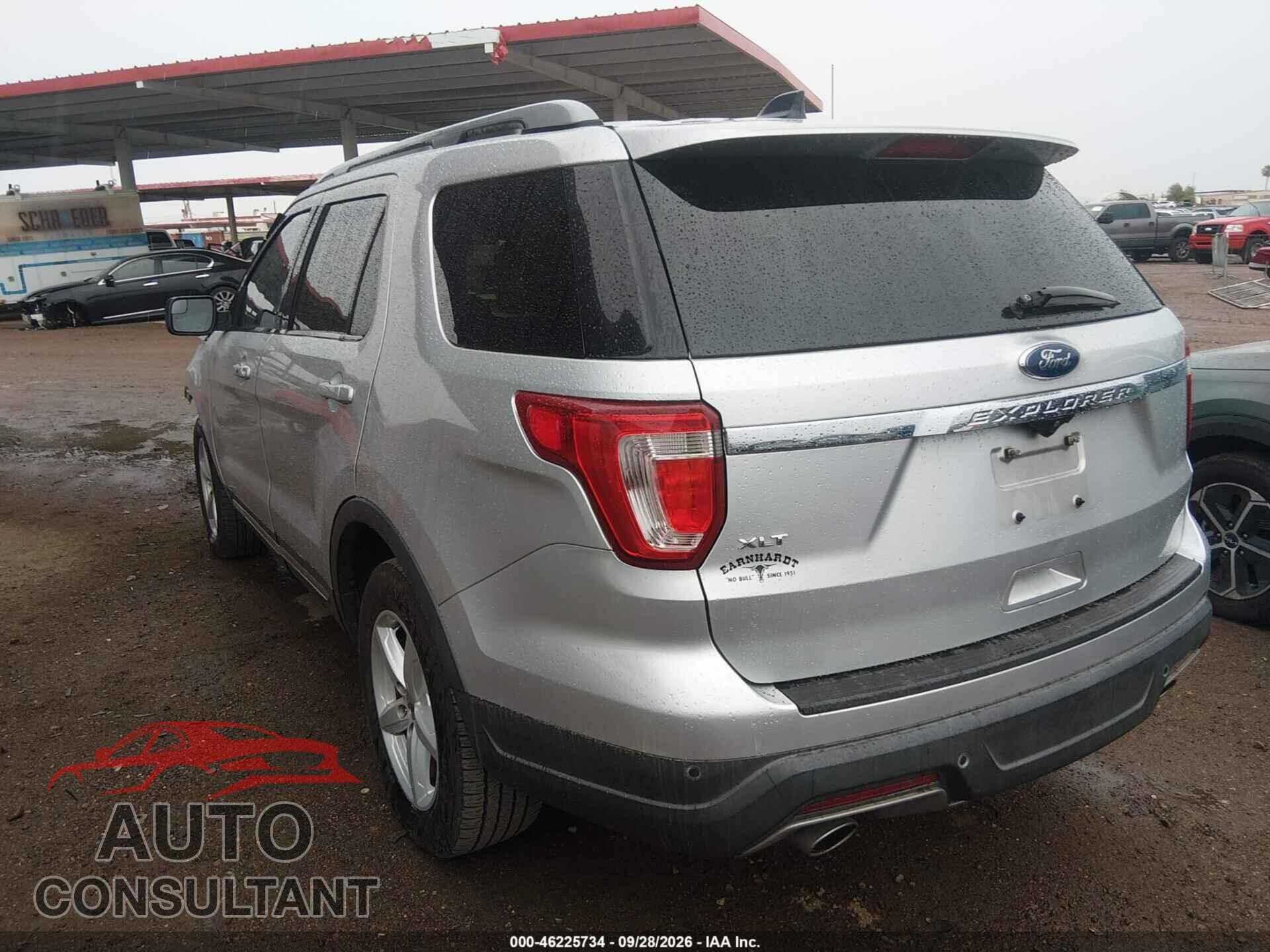 FORD EXPLORER 2018 - 1FM5K7D82JGB44419