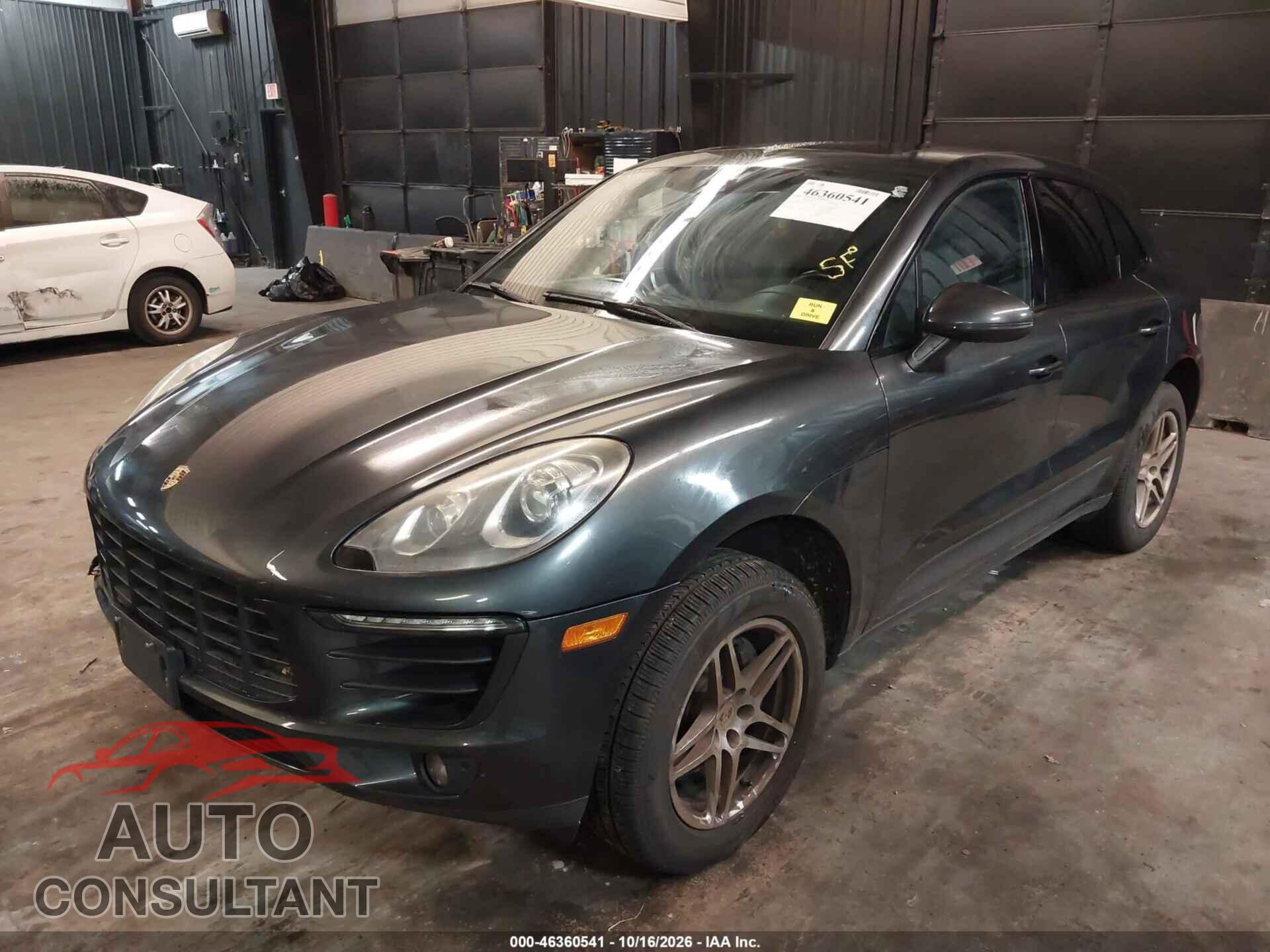 PORSCHE MACAN 2017 - WP1AA2A52HLB01699
