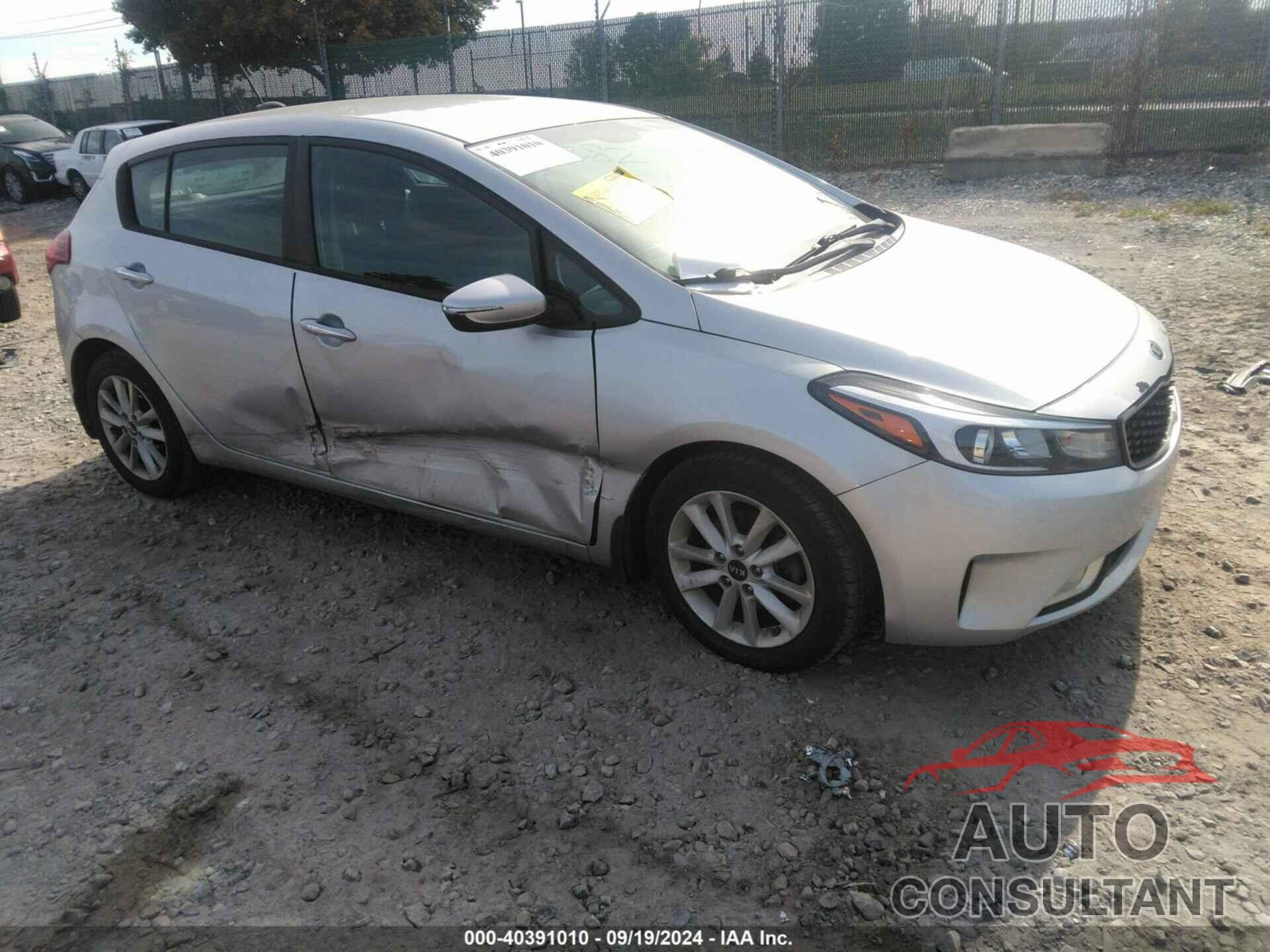 KIA FORTE 2017 - KNAFK5A80H5674523