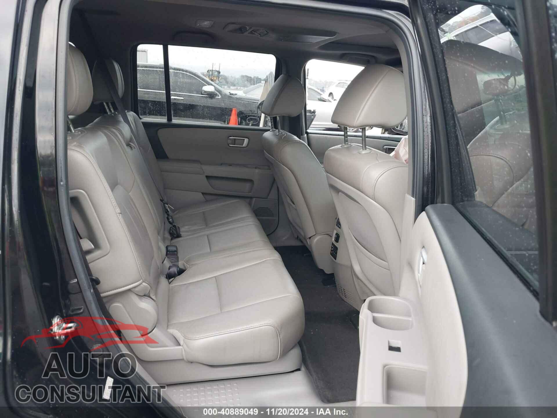 HONDA PILOT 2012 - 5FNYF4H62CB007331