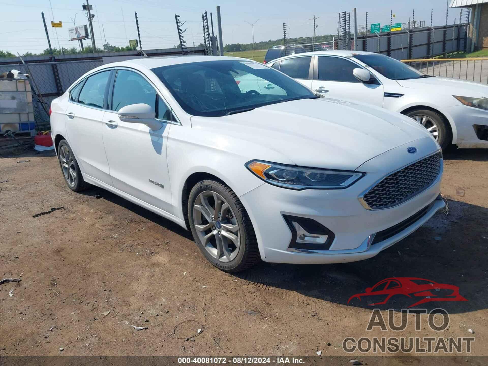 FORD FUSION HYBRID 2019 - 3FA6P0RU5KR138749