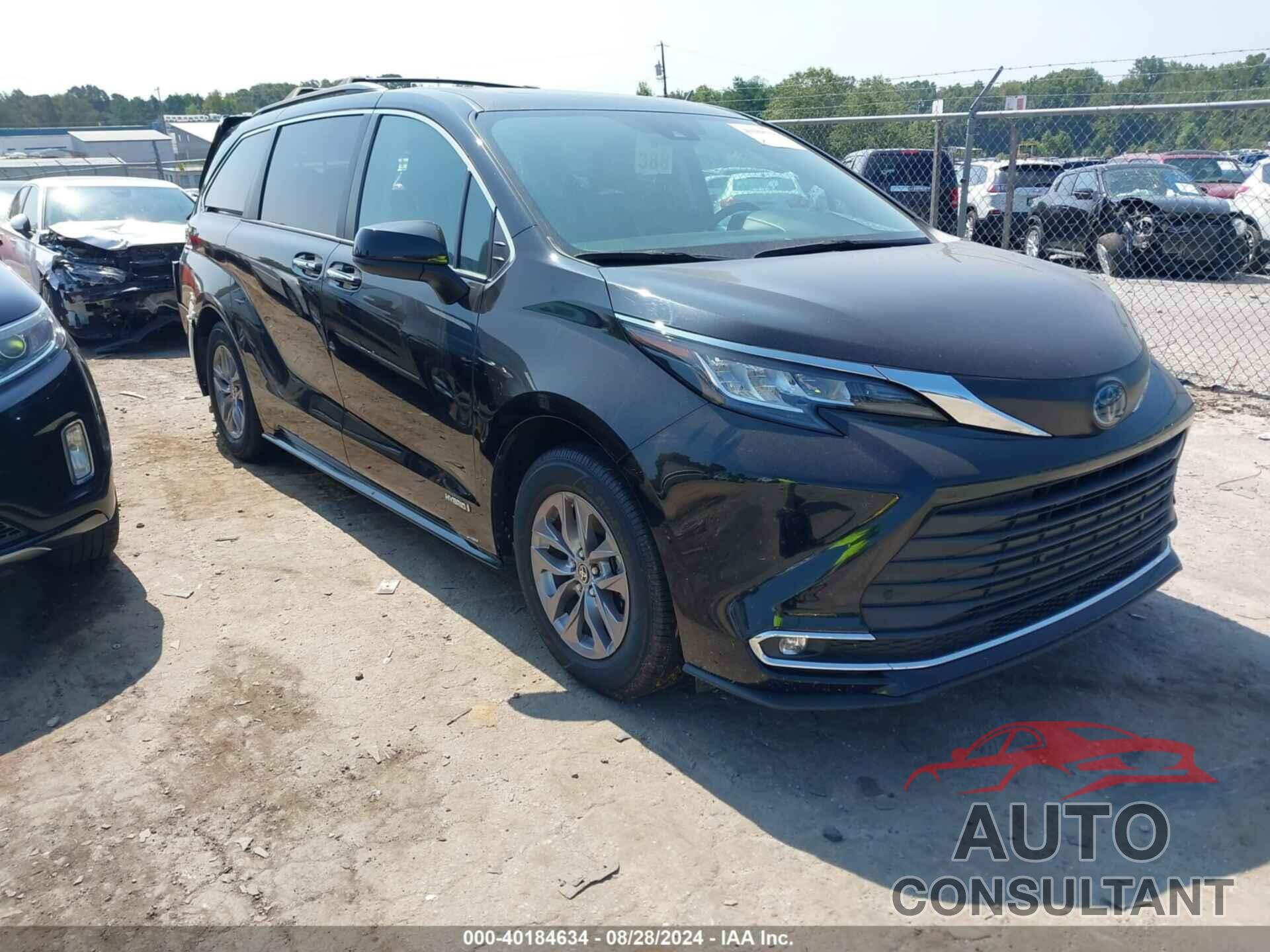 TOYOTA SIENNA 2021 - 5TDJSKFC1MS021373