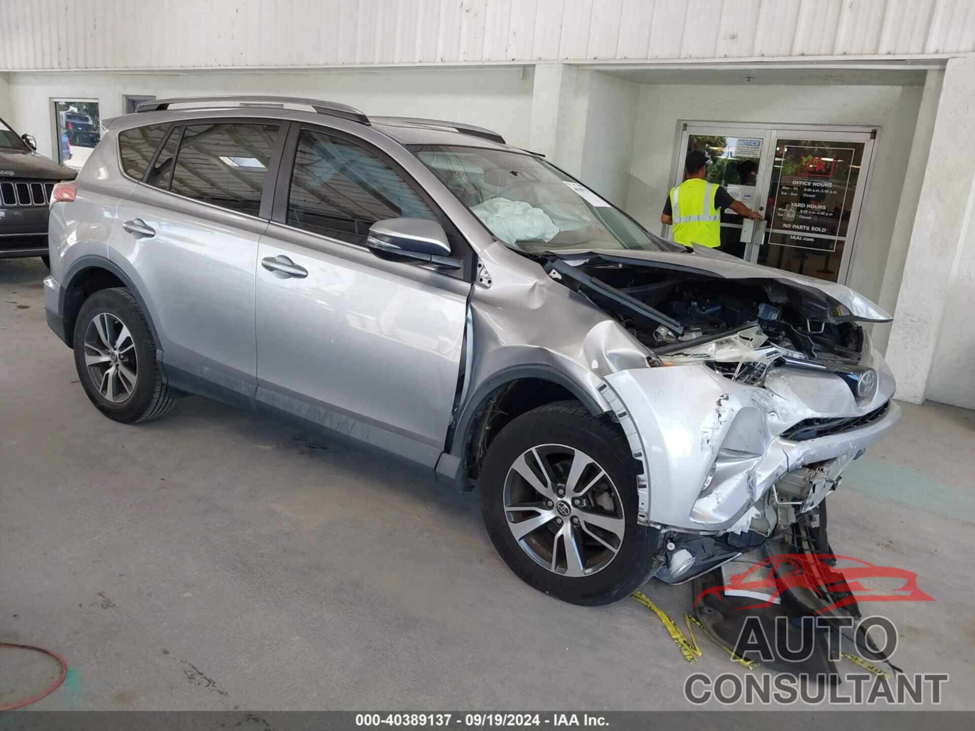 TOYOTA RAV4 2017 - 2T3WFREVXHW370641