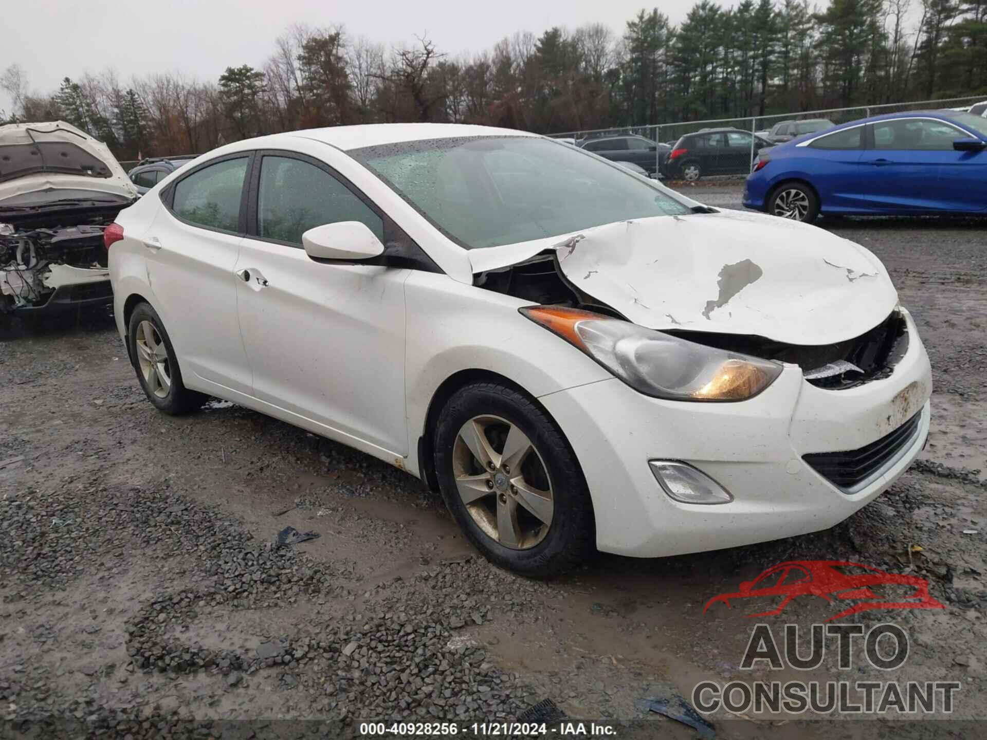 HYUNDAI ELANTRA 2012 - 5NPDH4AE0CH131920