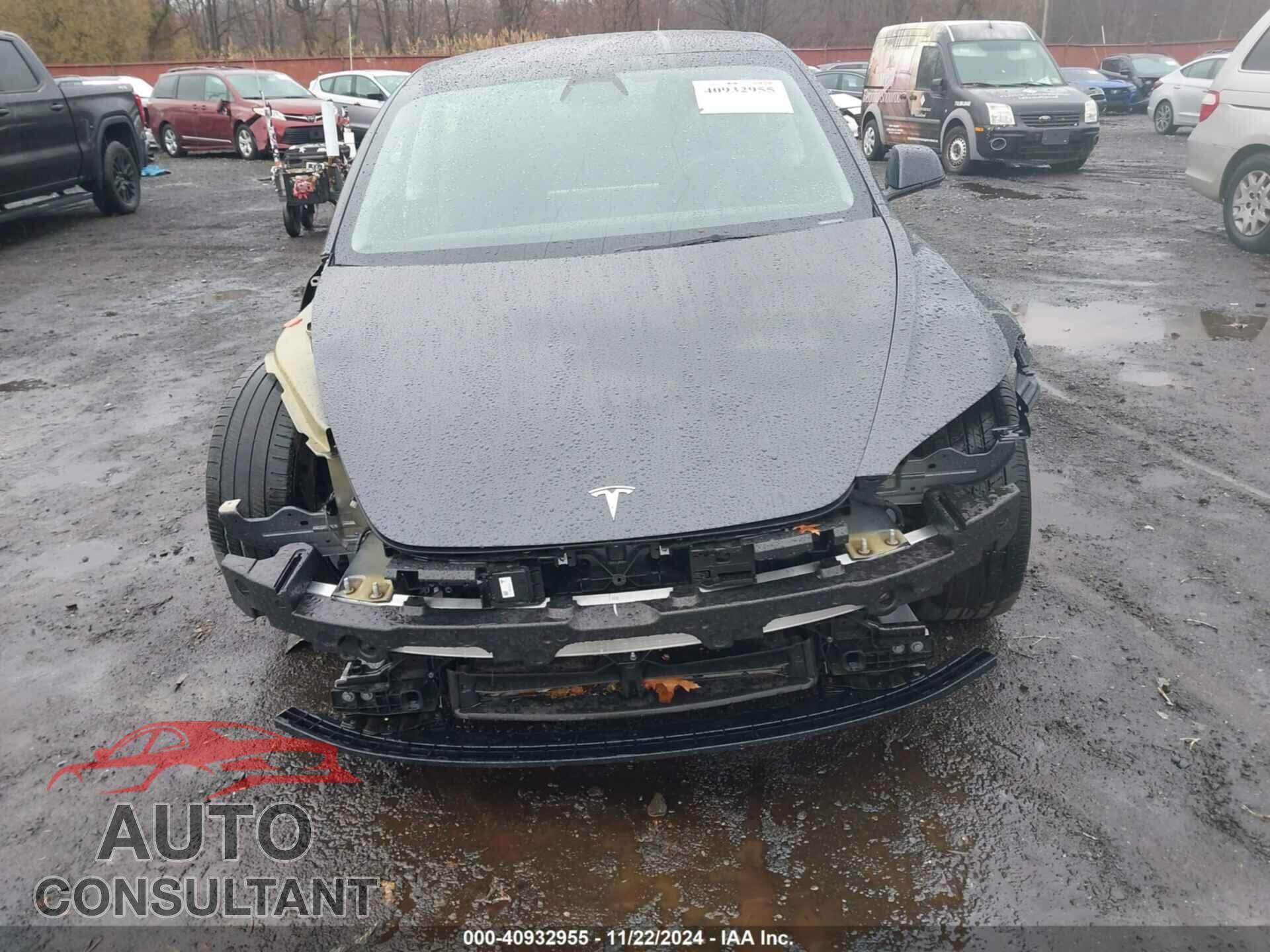 TESLA MODEL 3 2024 - 5YJ3E1EBXRF721892