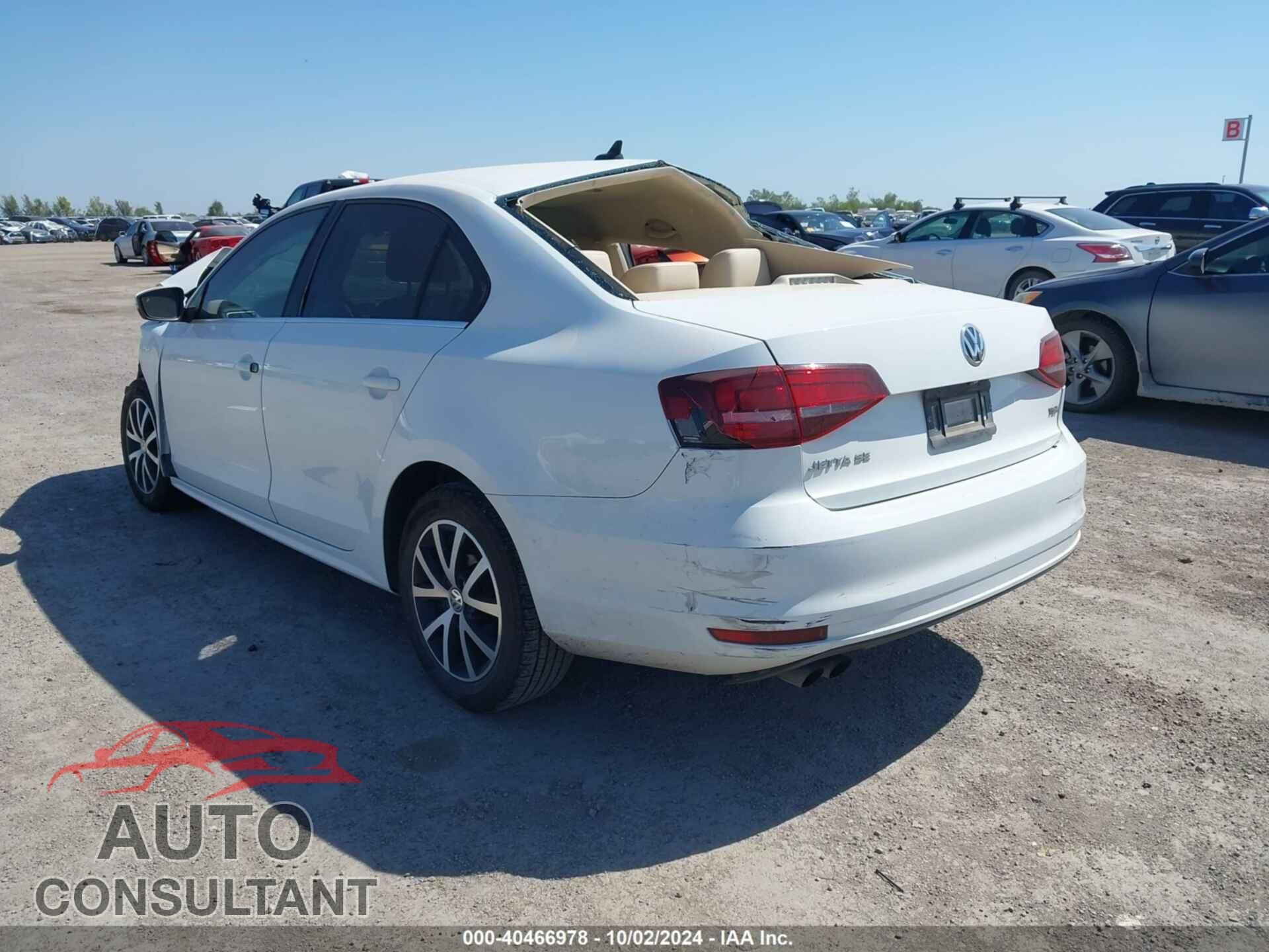 VOLKSWAGEN JETTA 2017 - 3VWDB7AJ3HM223473