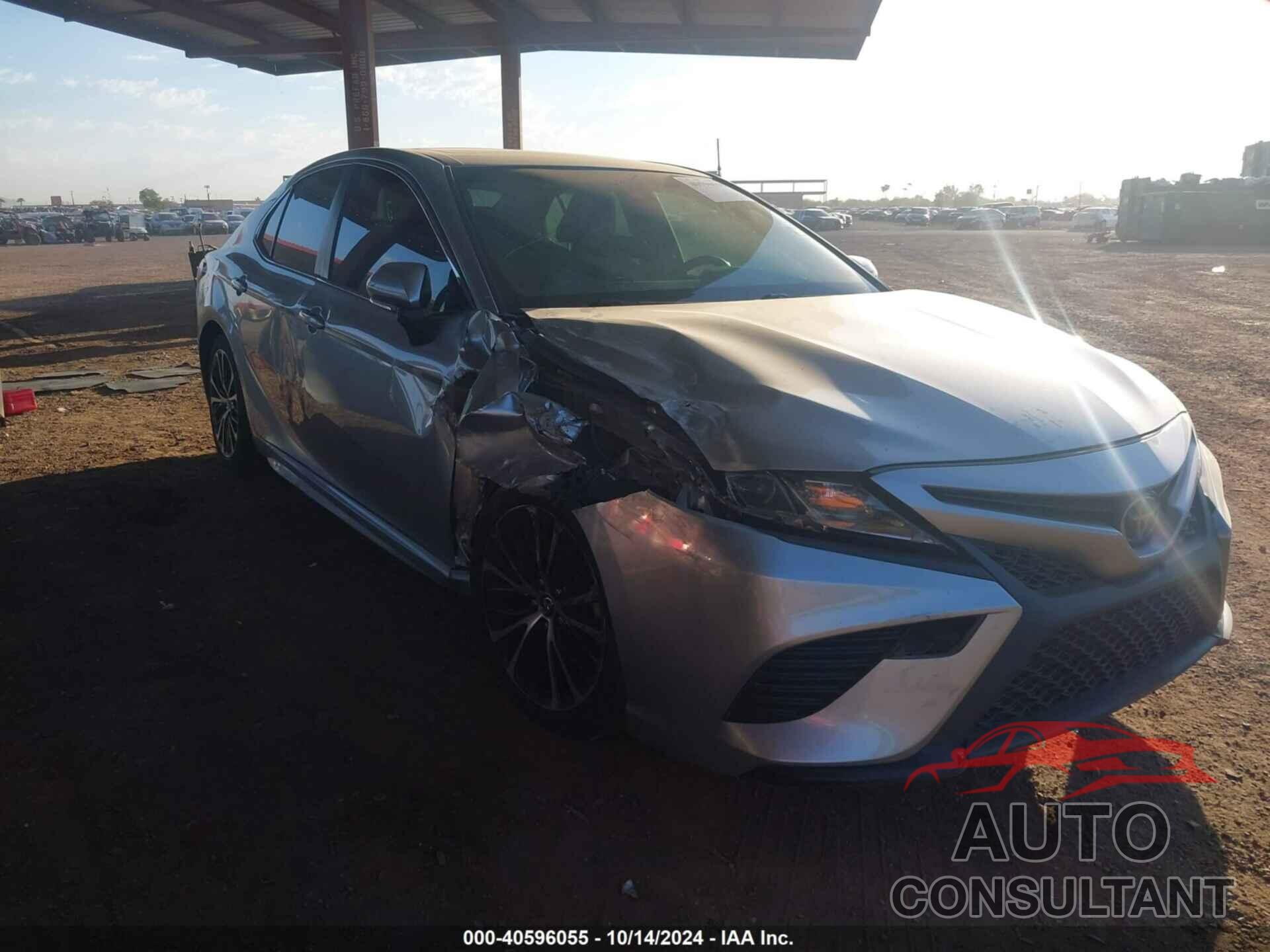 TOYOTA CAMRY 2018 - JTNB11HK0J3013571