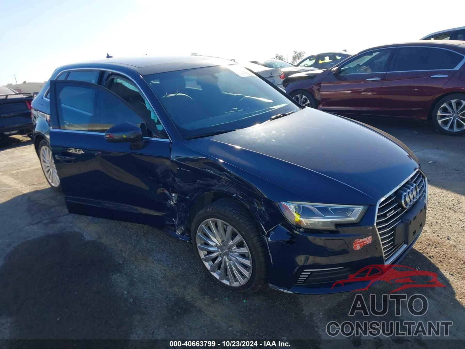 AUDI A3 E-TRON 2017 - WAUTPBFF8HA056609