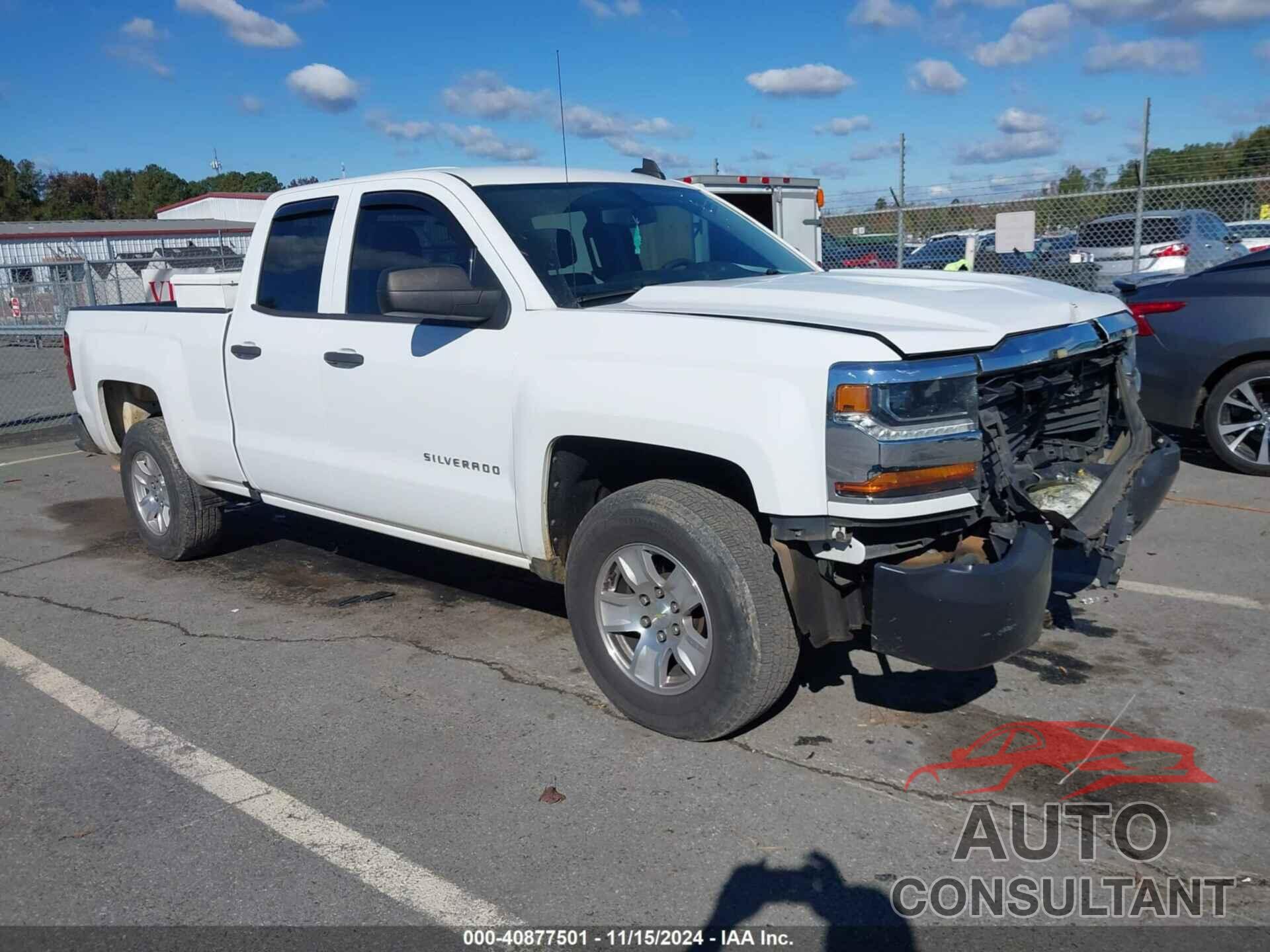 CHEVROLET SILVERADO 1500 2017 - 1GCVKNEC9HZ367633