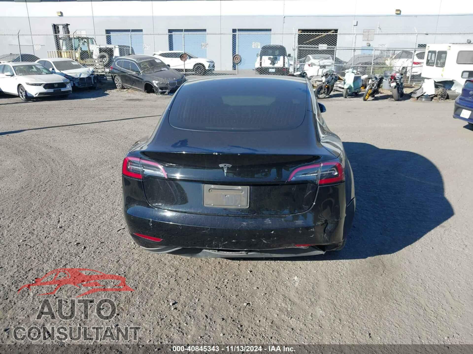 TESLA MODEL 3 2019 - 5YJ3E1EAXKF325426