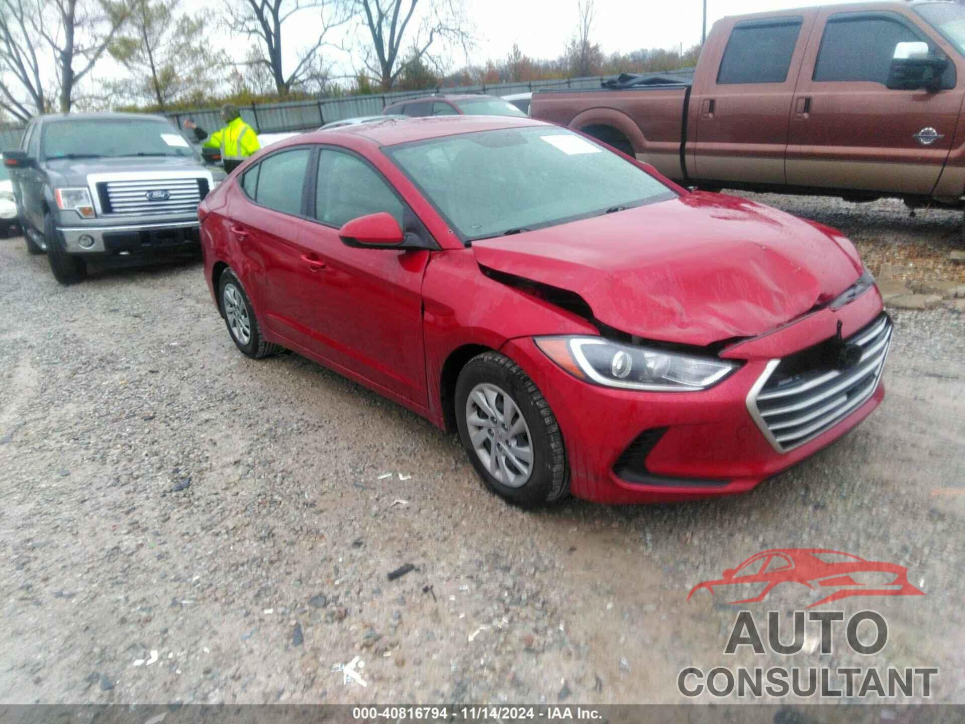 HYUNDAI ELANTRA 2017 - KMHD74LF5HU226104
