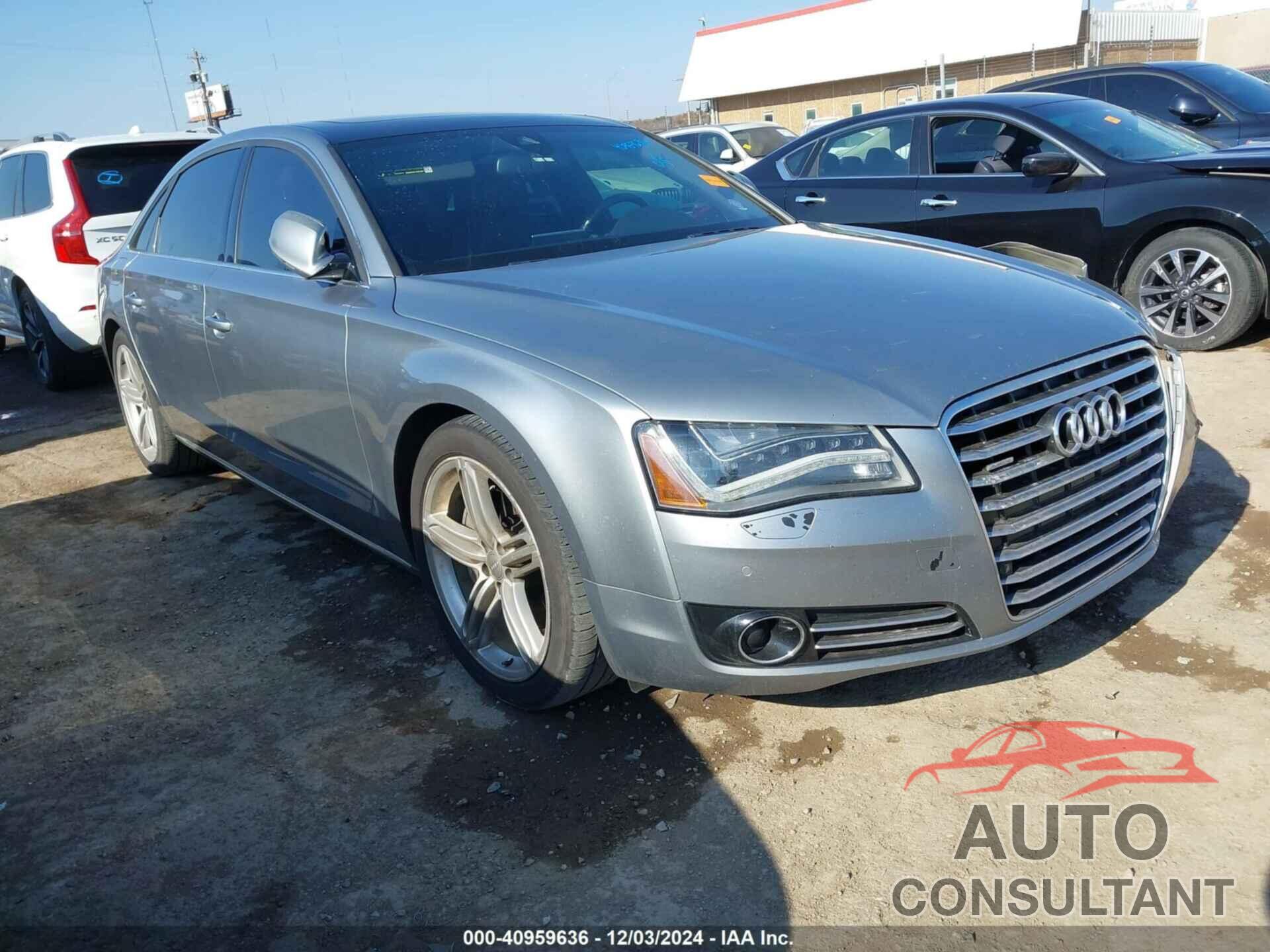 AUDI A8 L 2013 - WAURGAFD3DN004164