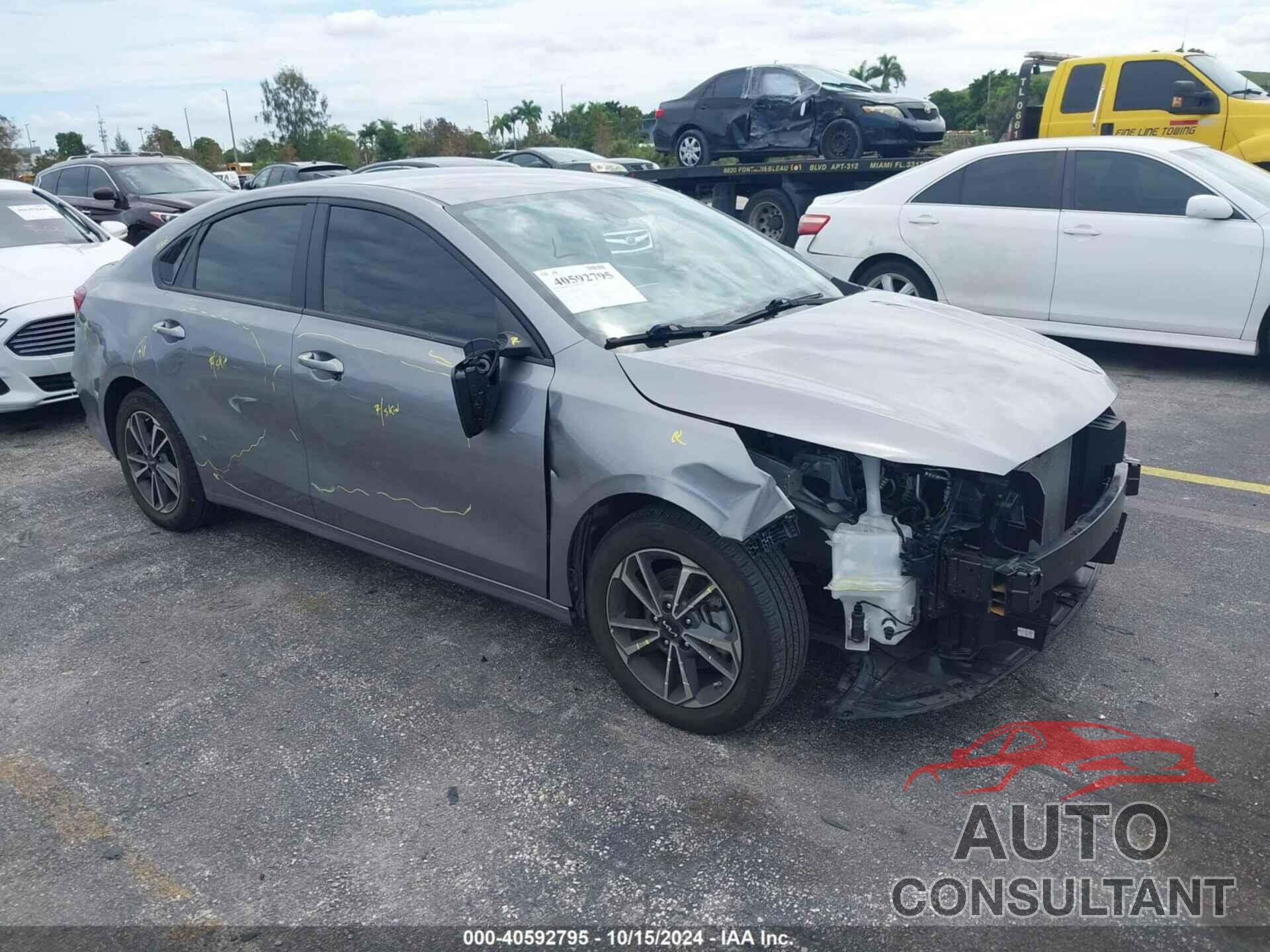 KIA FORTE 2023 - 3KPF24AD5PE568100