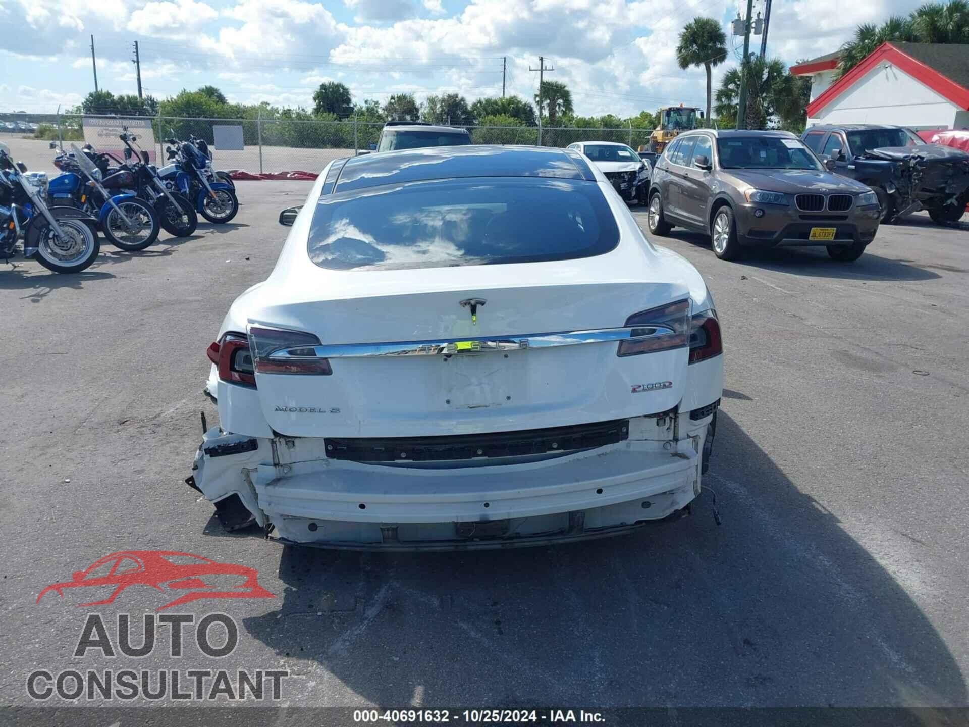 TESLA MODEL S 2018 - 5YJSA1E4XJF236469