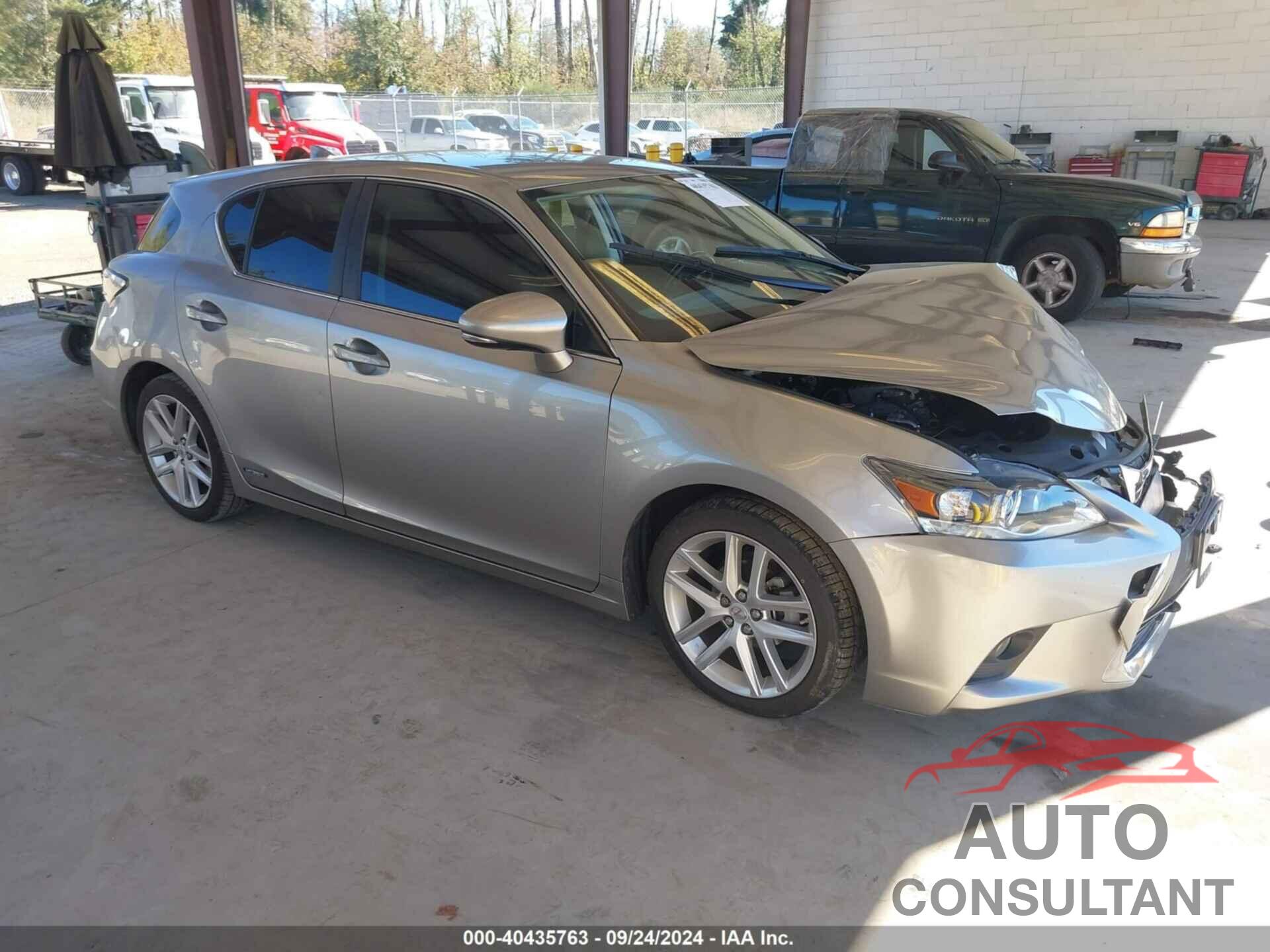 LEXUS CT 200H 2017 - JTHKD5BHXH2302228