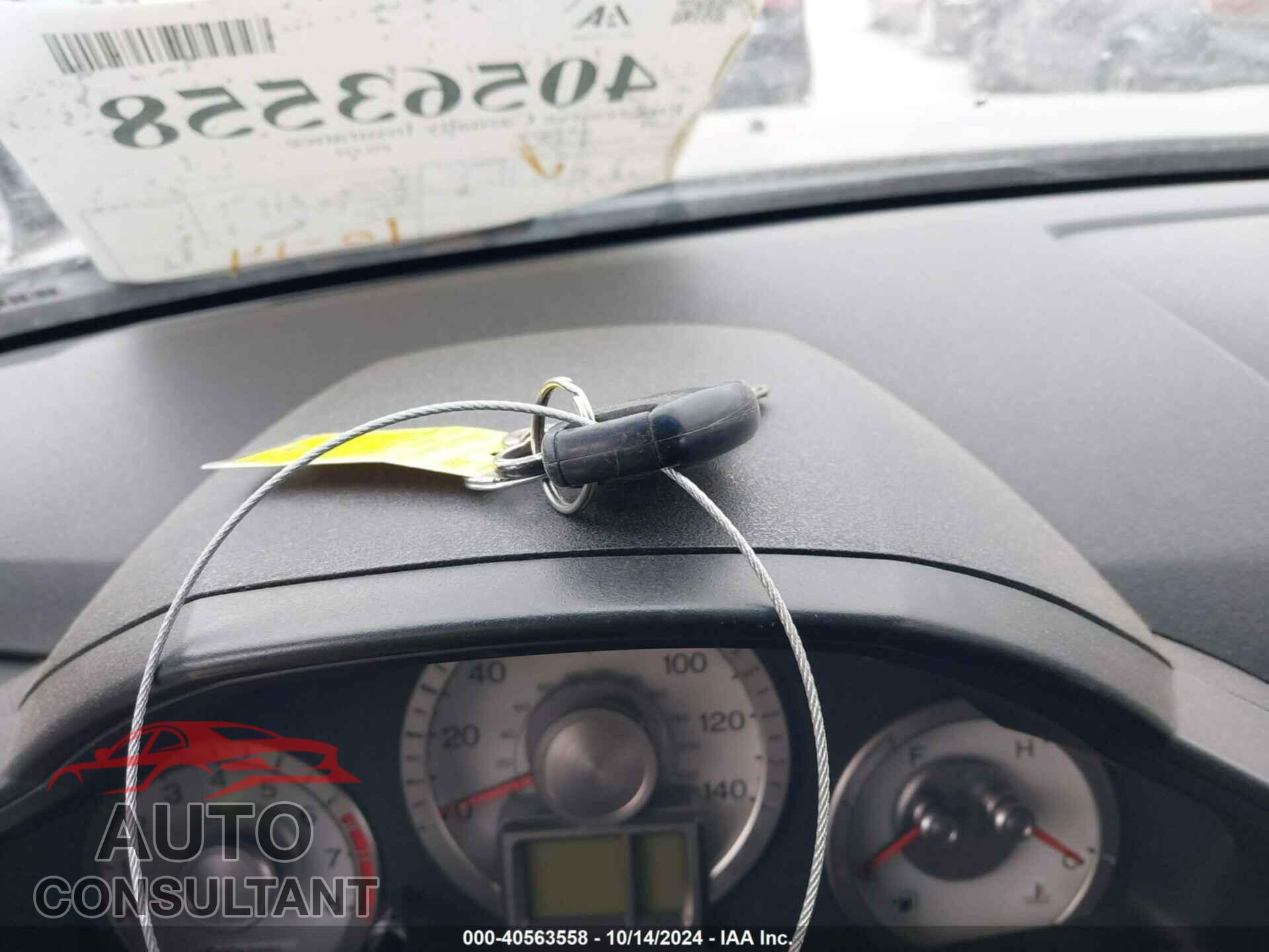HONDA PILOT 2011 - 5FNYF4H56BB036210