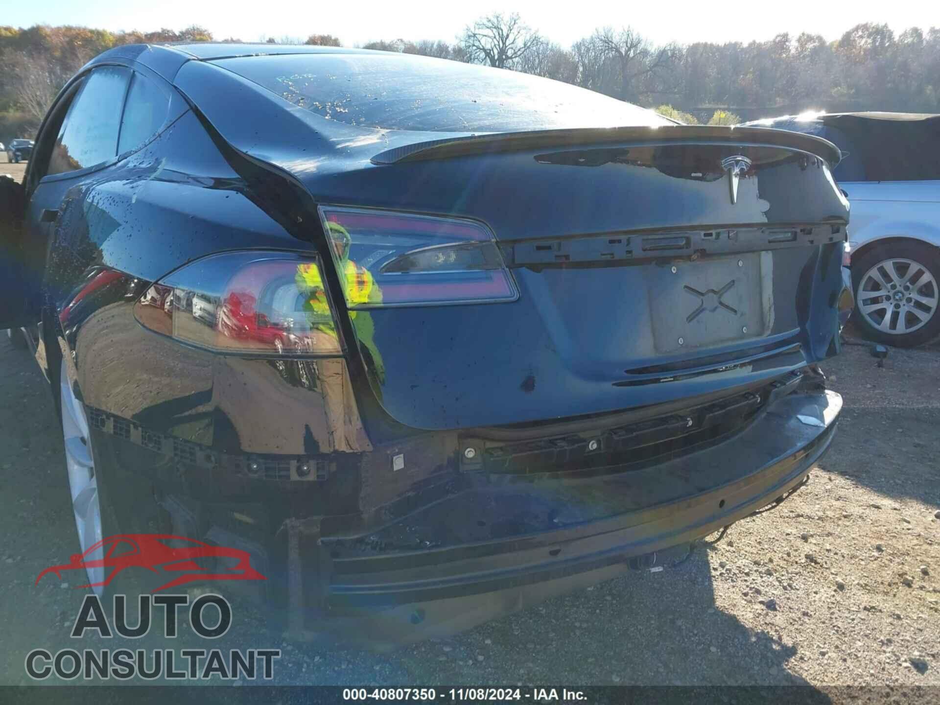 TESLA MODEL S 2018 - 5YJSA1E29JF252631