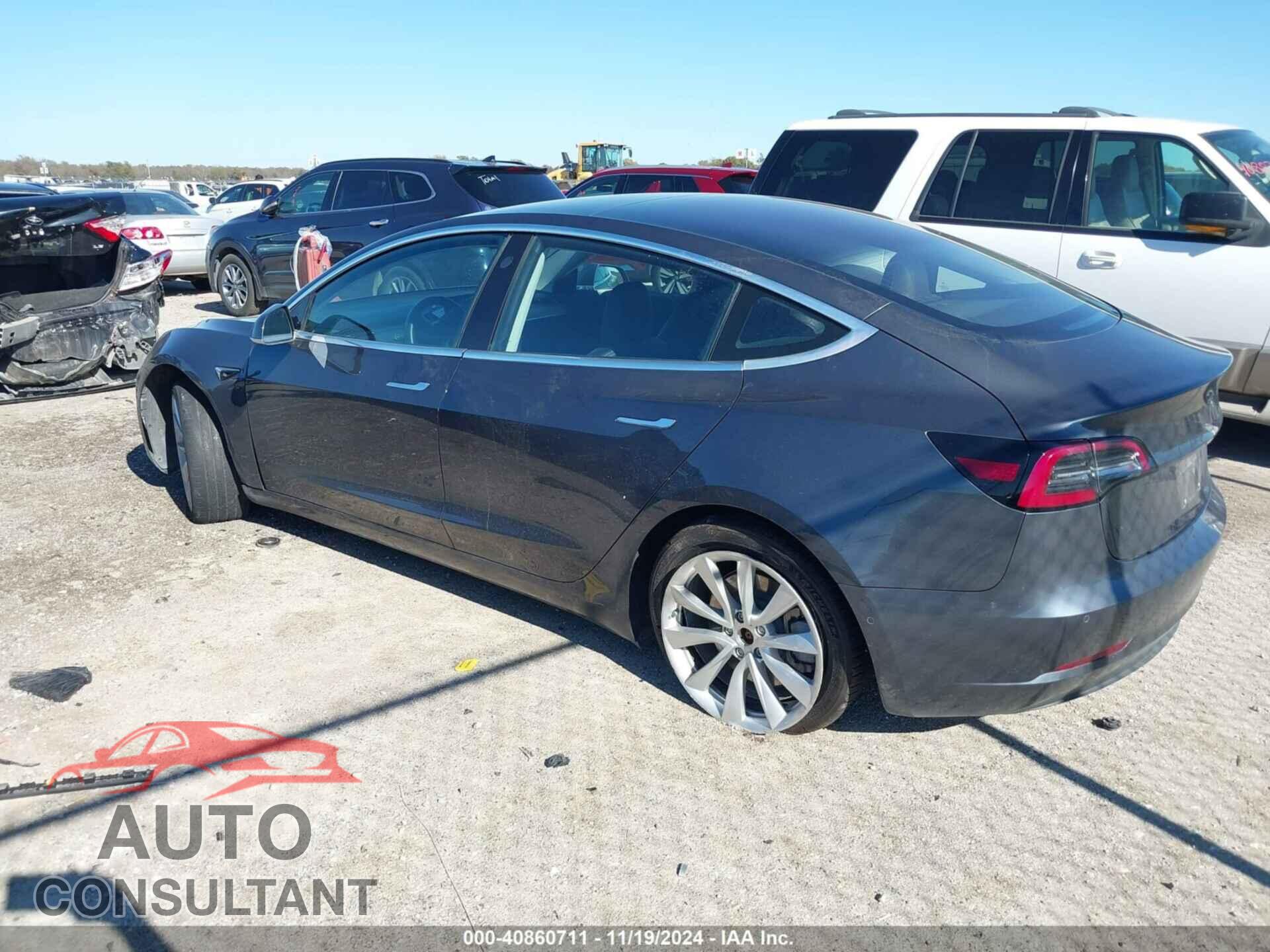 TESLA MODEL 3 2018 - 5YJ3E1EA6JF020066