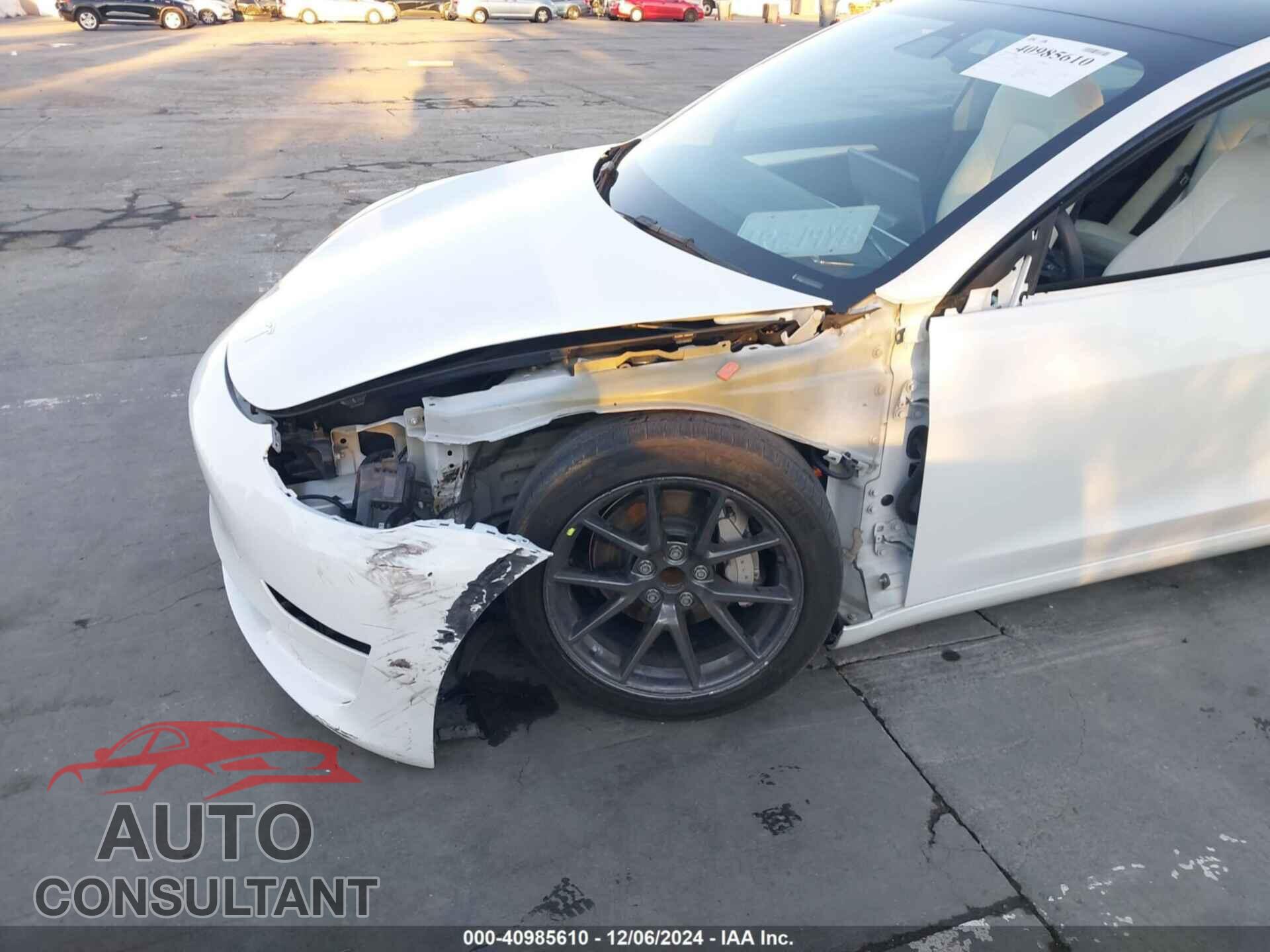 TESLA MODEL 3 2021 - 5YJ3E1EA1MF093771