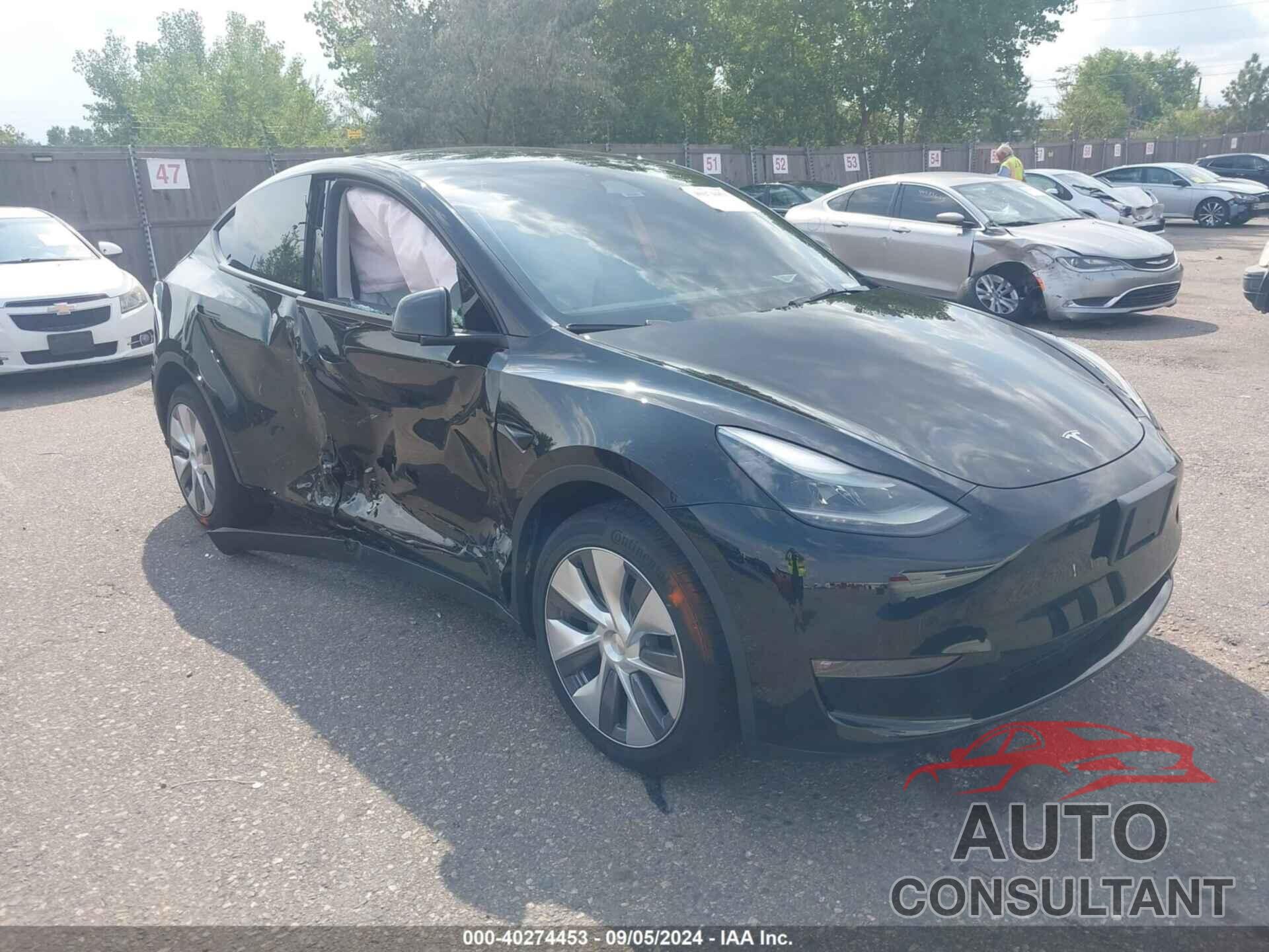 TESLA MODEL Y 2023 - 7SAYGDEEXPF868208