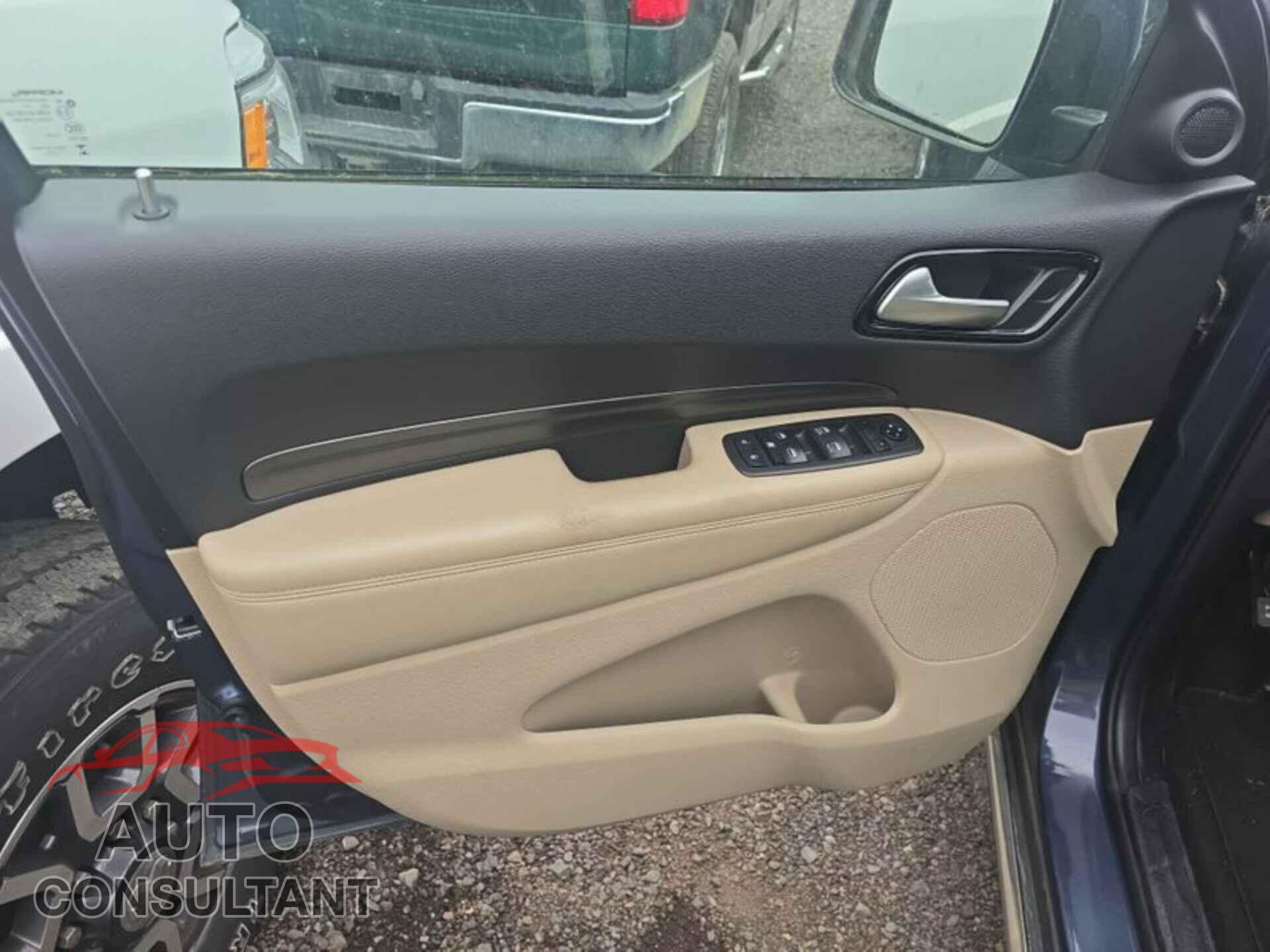 DODGE DURANGO 2021 - 1C4RDJAG2MC682882