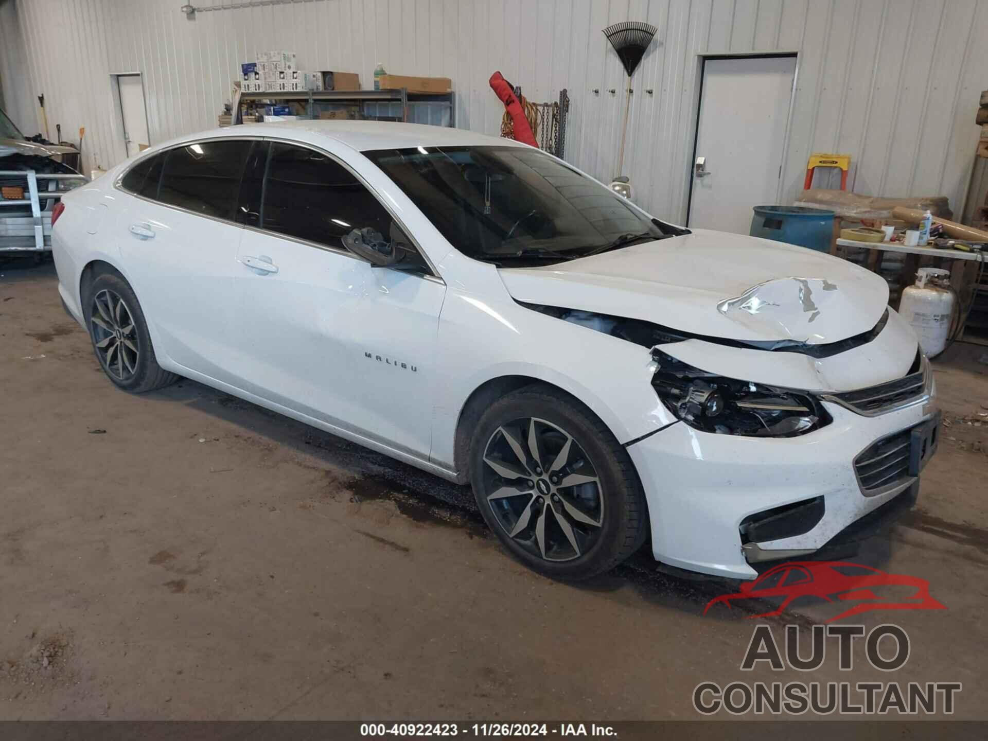 CHEVROLET MALIBU 2018 - 1G1ZD5ST7JF255266