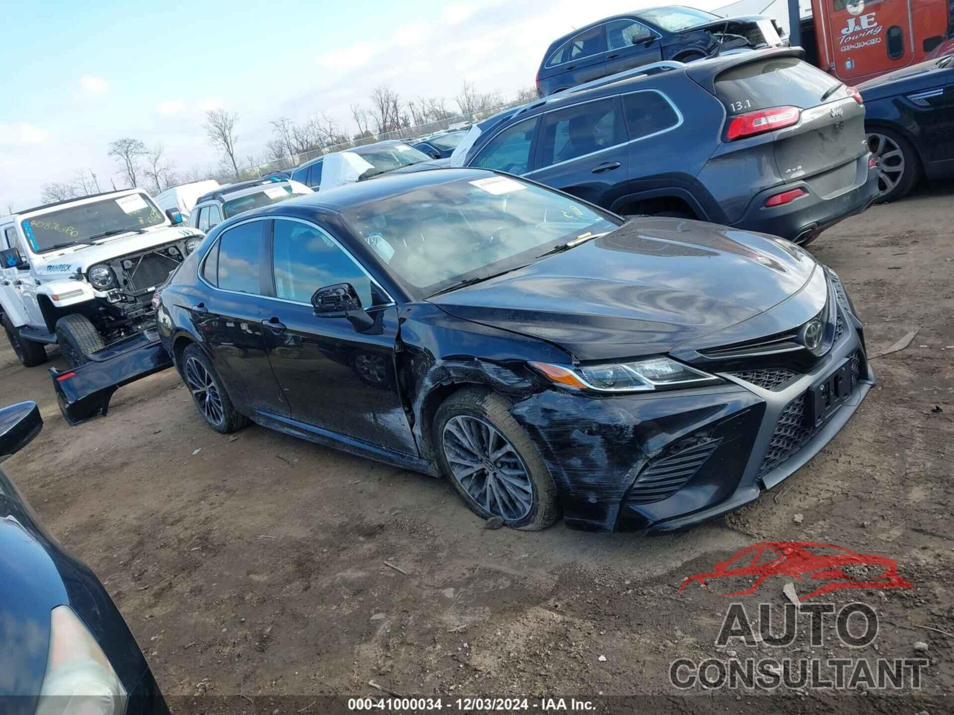 TOYOTA CAMRY 2018 - JTNB11HK9J3040249