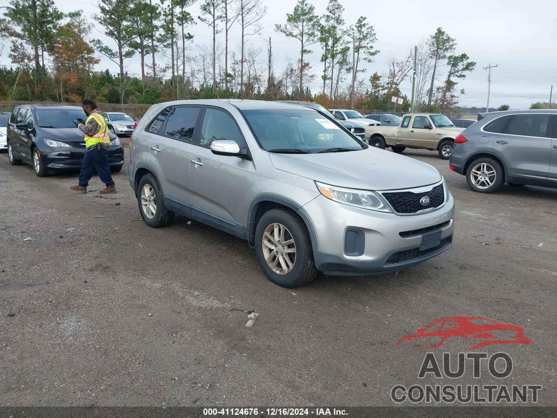 KIA SORENTO 2014 - 5XYKT3A66EG524470