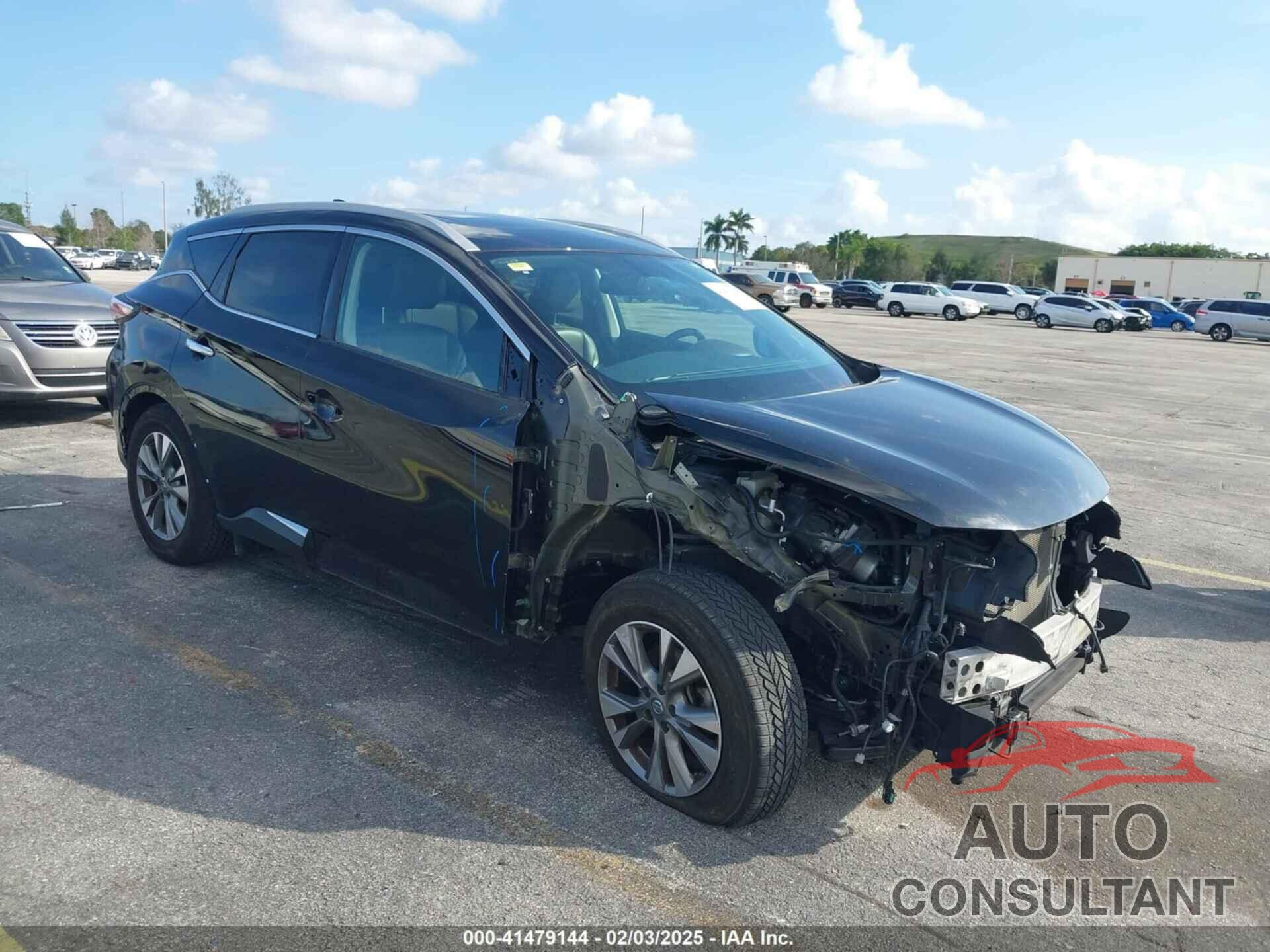 NISSAN MURANO 2018 - 5N1AZ2MG9JN202154