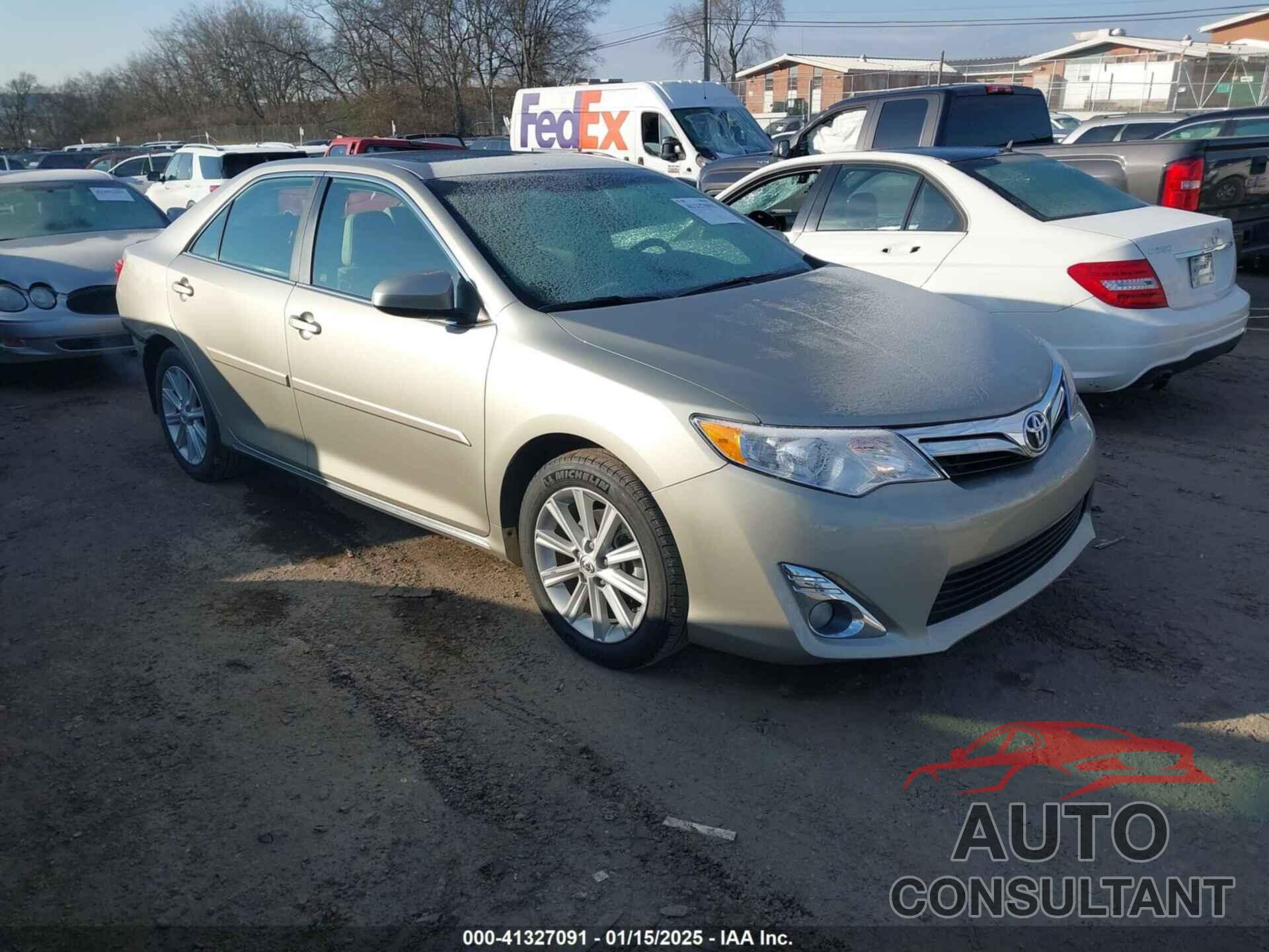 TOYOTA CAMRY 2014 - 4T4BF1FK9ER373223