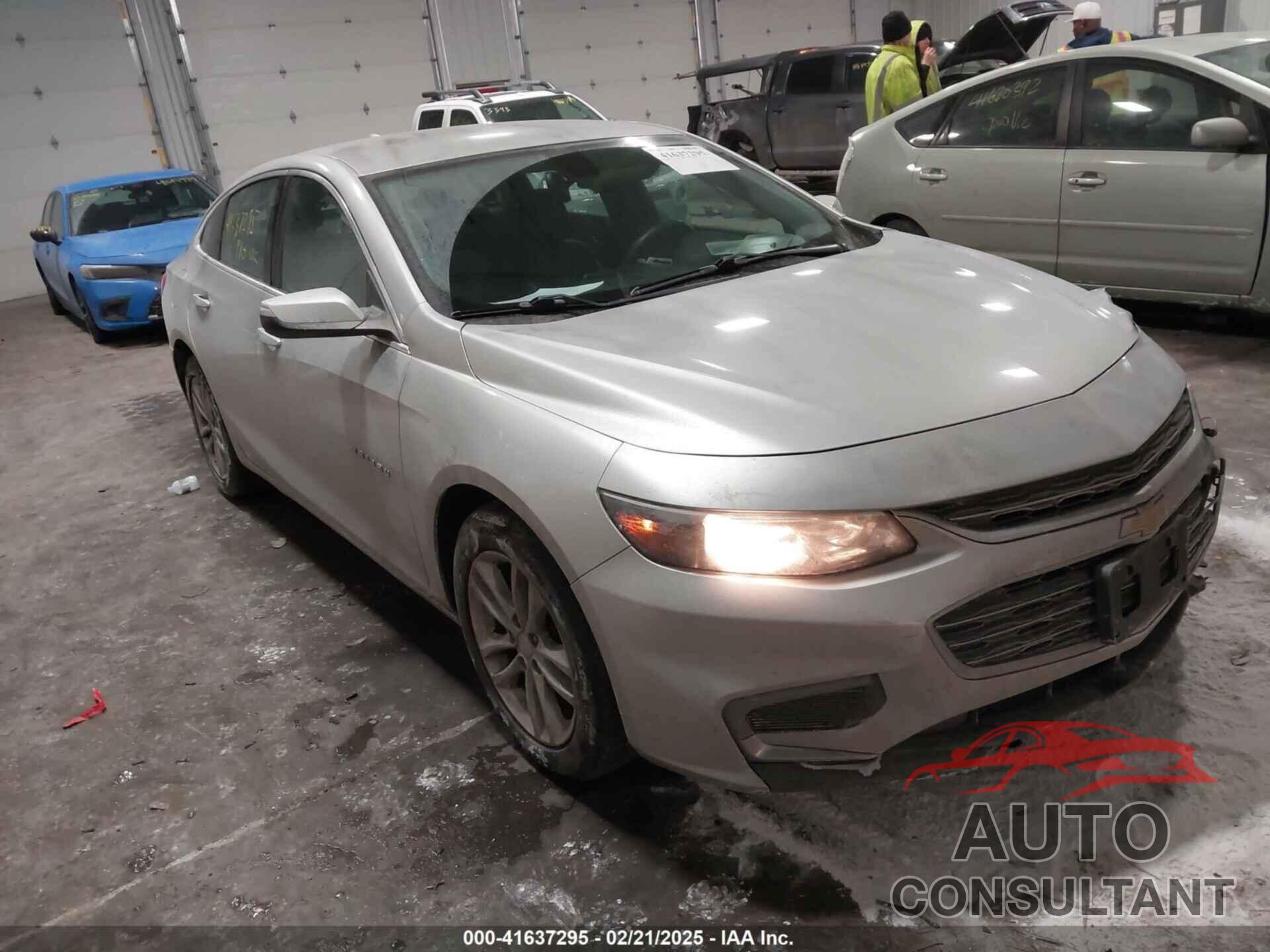 CHEVROLET MALIBU 2016 - 1G1ZE5ST5GF228976